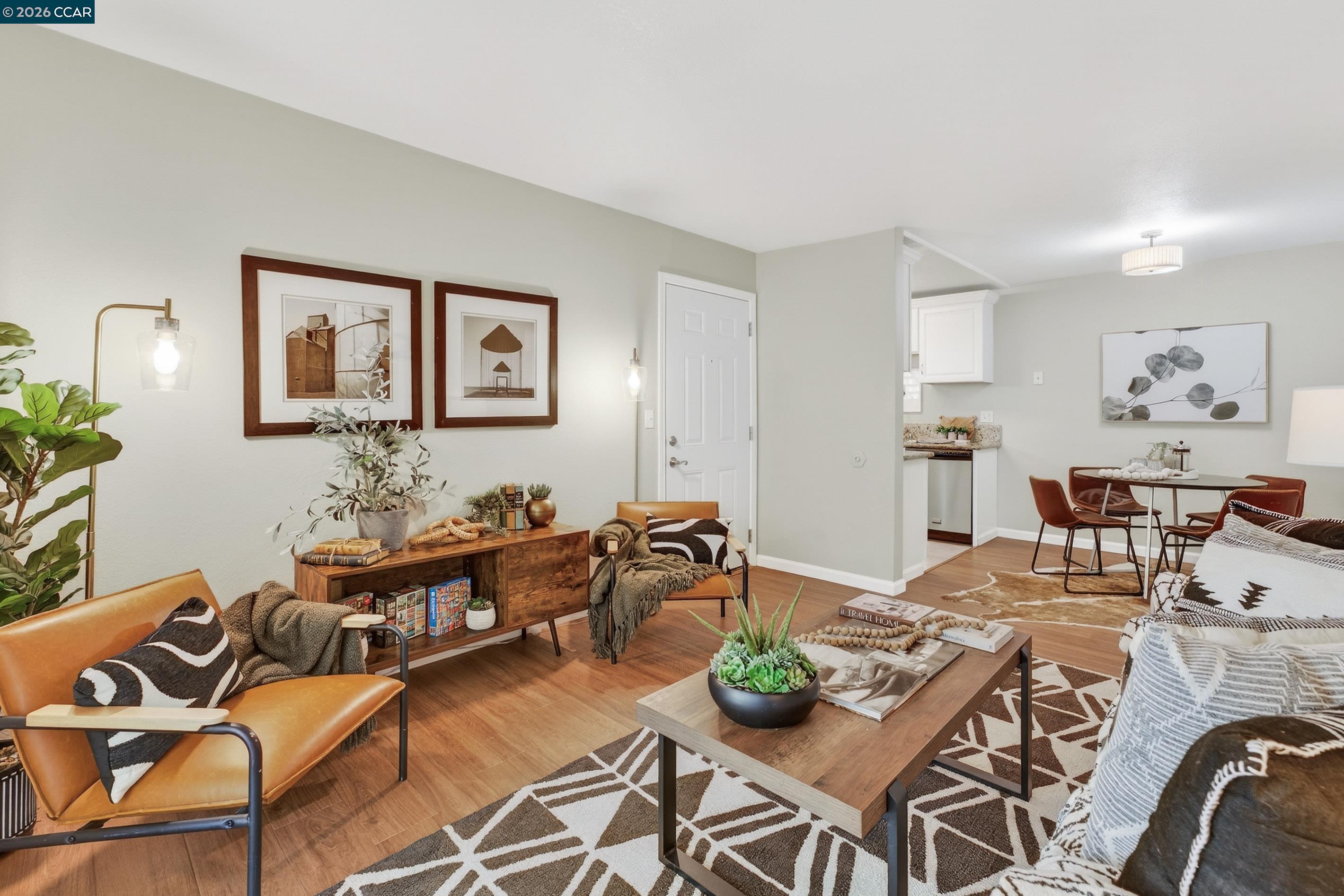 Photo #7: 41128784 Listing: Photo #7