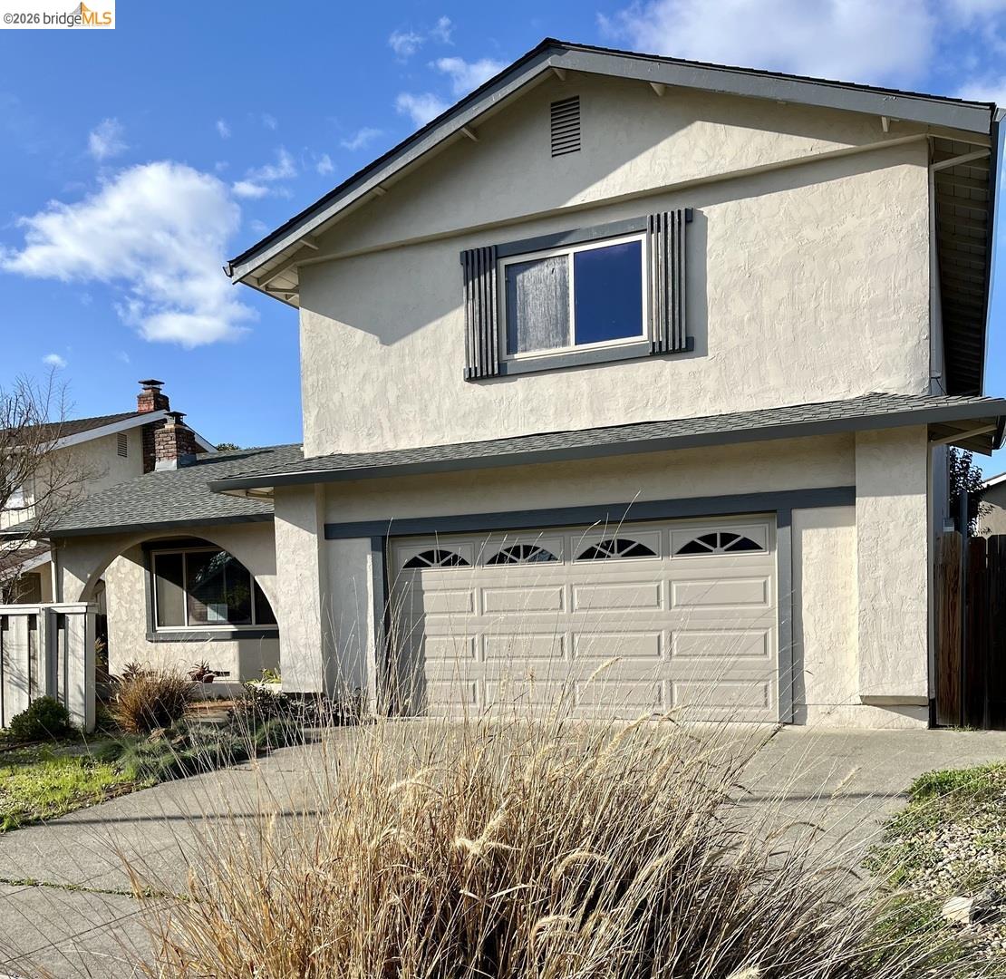 Detail Gallery Image 2 of 30 For 1672 San Vicente Ave, Napa,  CA 94558 - 4 Beds | 2/1 Baths