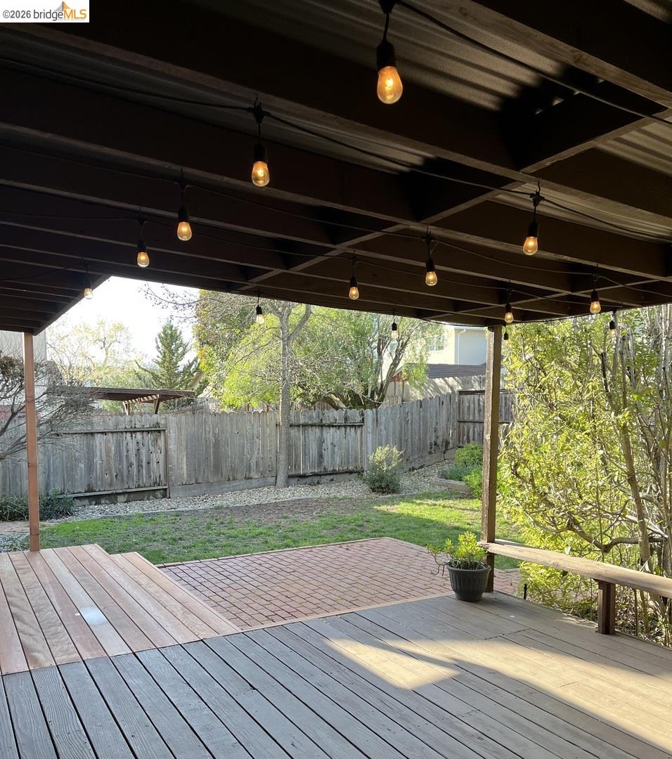 Detail Gallery Image 14 of 30 For 1672 San Vicente Ave, Napa,  CA 94558 - 4 Beds | 2/1 Baths