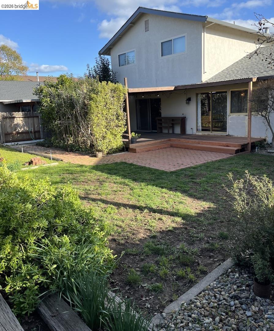 Detail Gallery Image 15 of 30 For 1672 San Vicente Ave, Napa,  CA 94558 - 4 Beds | 2/1 Baths