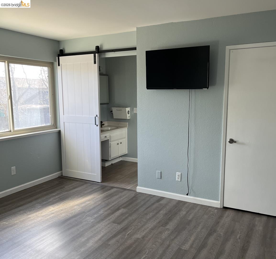 Detail Gallery Image 18 of 30 For 1672 San Vicente Ave, Napa,  CA 94558 - 4 Beds | 2/1 Baths