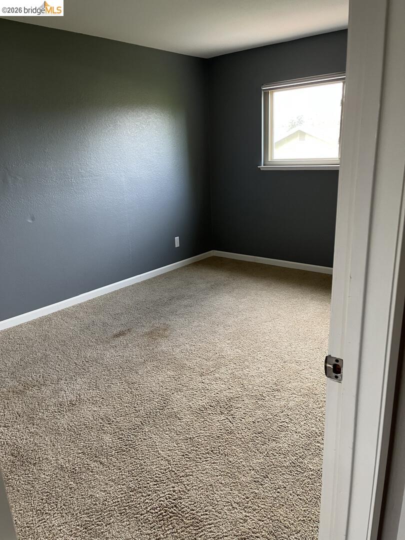 Detail Gallery Image 23 of 30 For 1672 San Vicente Ave, Napa,  CA 94558 - 4 Beds | 2/1 Baths