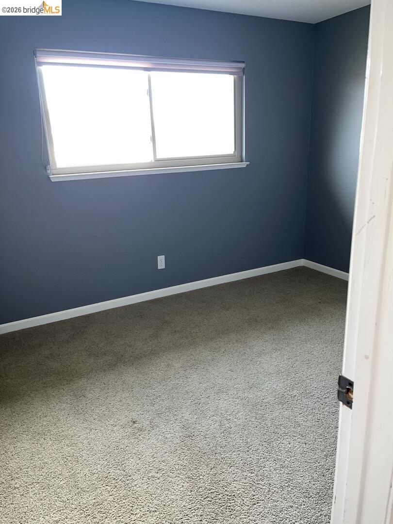 Detail Gallery Image 25 of 30 For 1672 San Vicente Ave, Napa,  CA 94558 - 4 Beds | 2/1 Baths