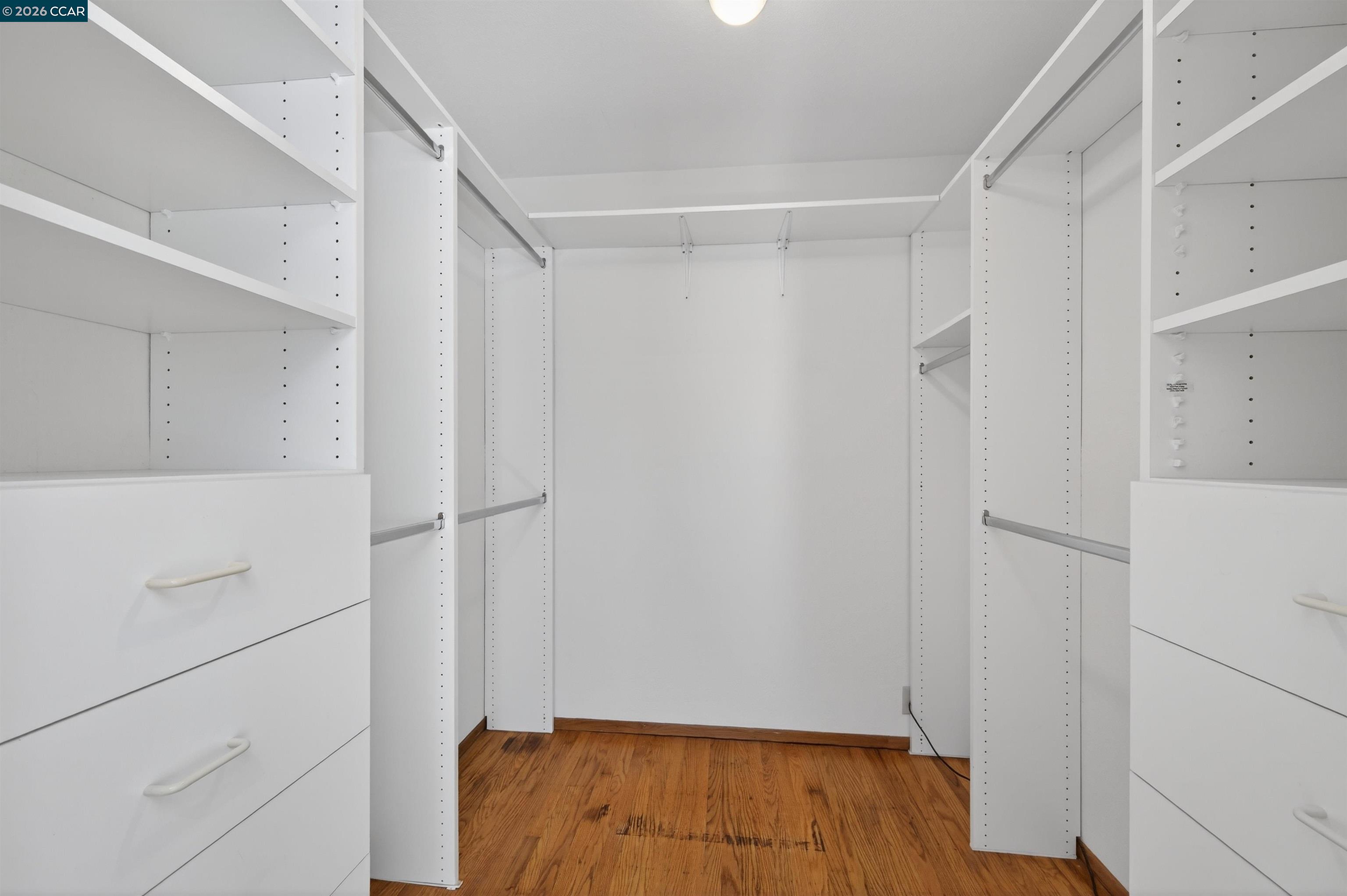 Detail Gallery Image 23 of 45 For 15 Crown Ct, Orinda,  CA 94563 - 4 Beds | 2 Baths