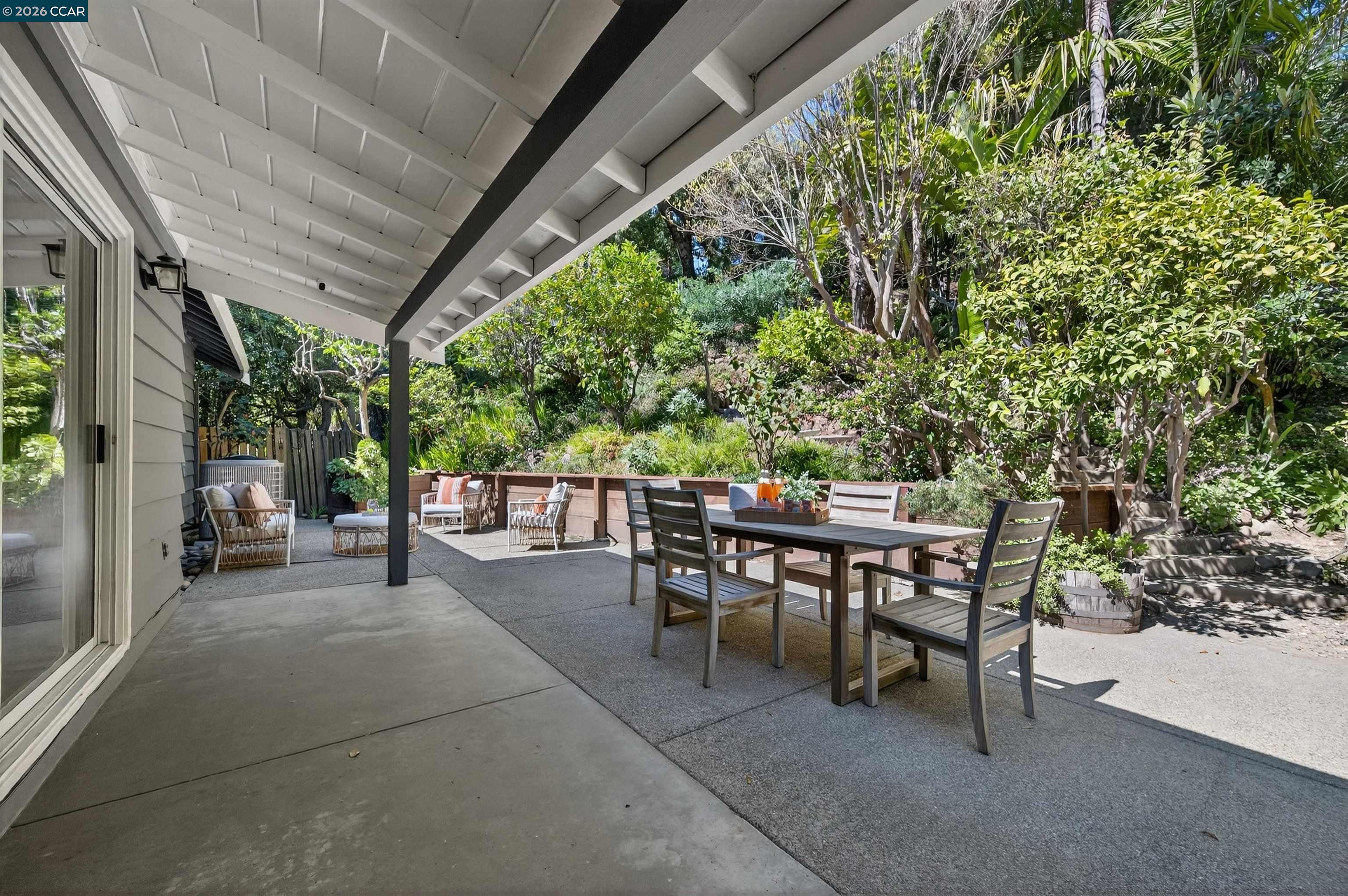 Detail Gallery Image 30 of 45 For 15 Crown Ct, Orinda,  CA 94563 - 4 Beds | 2 Baths