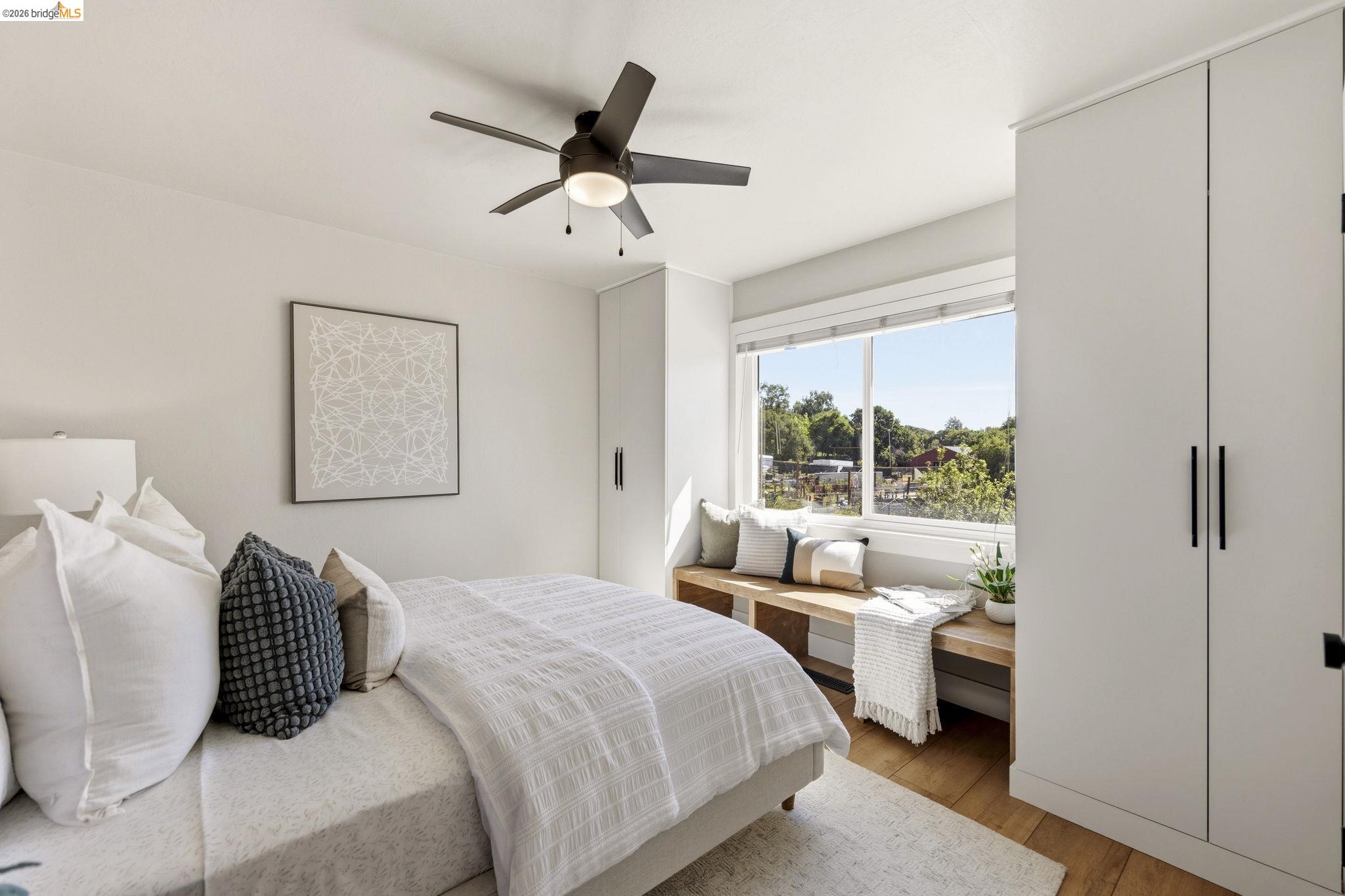 Detail Gallery Image 20 of 60 For 1665 Highland Blvd, Hayward,  CA 94542 - 5 Beds | 3 Baths