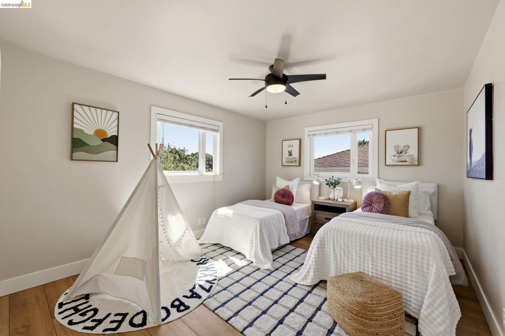 Detail Gallery Image 24 of 60 For 1665 Highland Blvd, Hayward,  CA 94542 - 5 Beds | 3 Baths