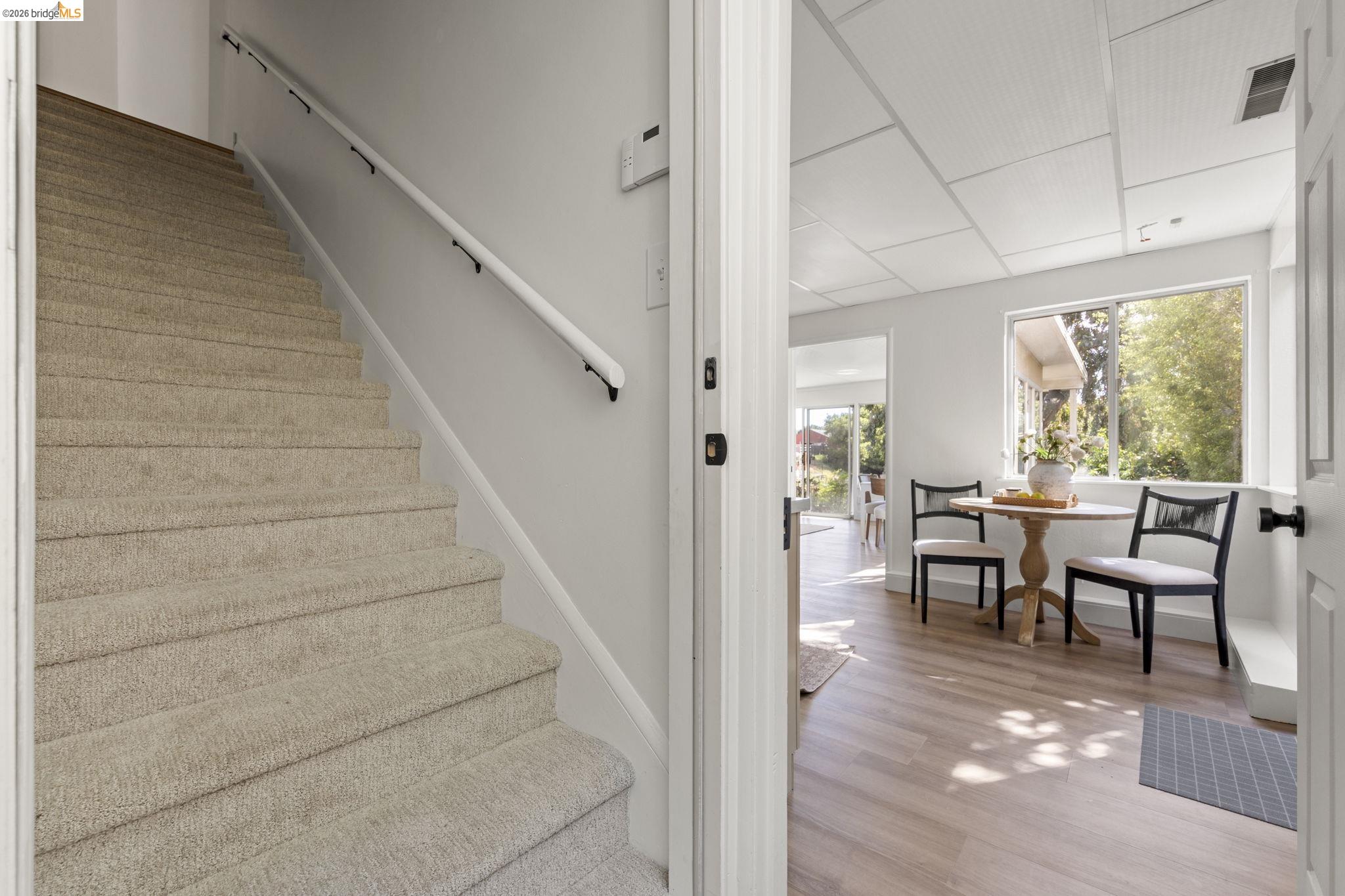 Detail Gallery Image 27 of 60 For 1665 Highland Blvd, Hayward,  CA 94542 - 5 Beds | 3 Baths