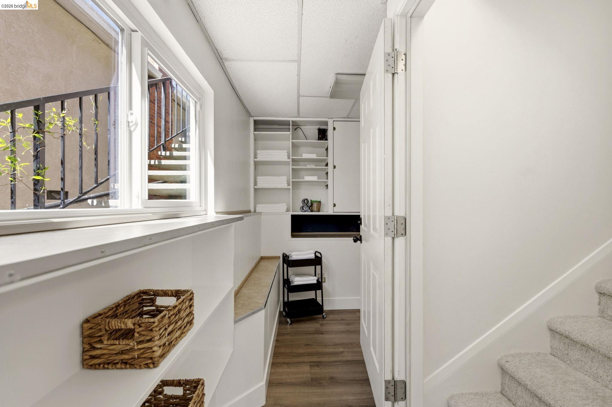 Detail Gallery Image 28 of 60 For 1665 Highland Blvd, Hayward,  CA 94542 - 5 Beds | 3 Baths