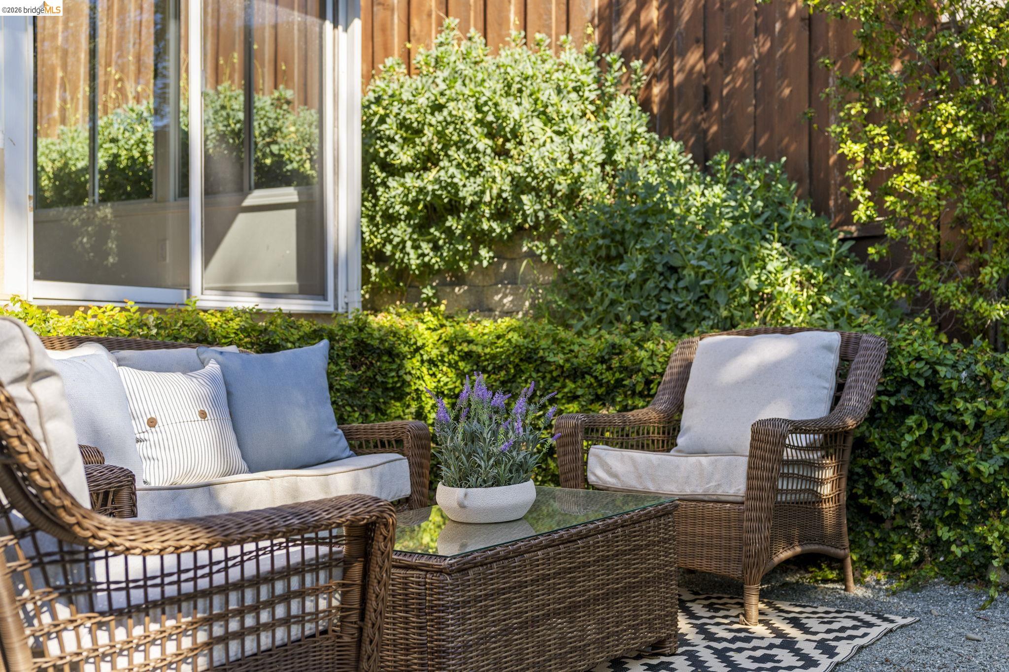 Detail Gallery Image 44 of 60 For 1665 Highland Blvd, Hayward,  CA 94542 - 5 Beds | 3 Baths