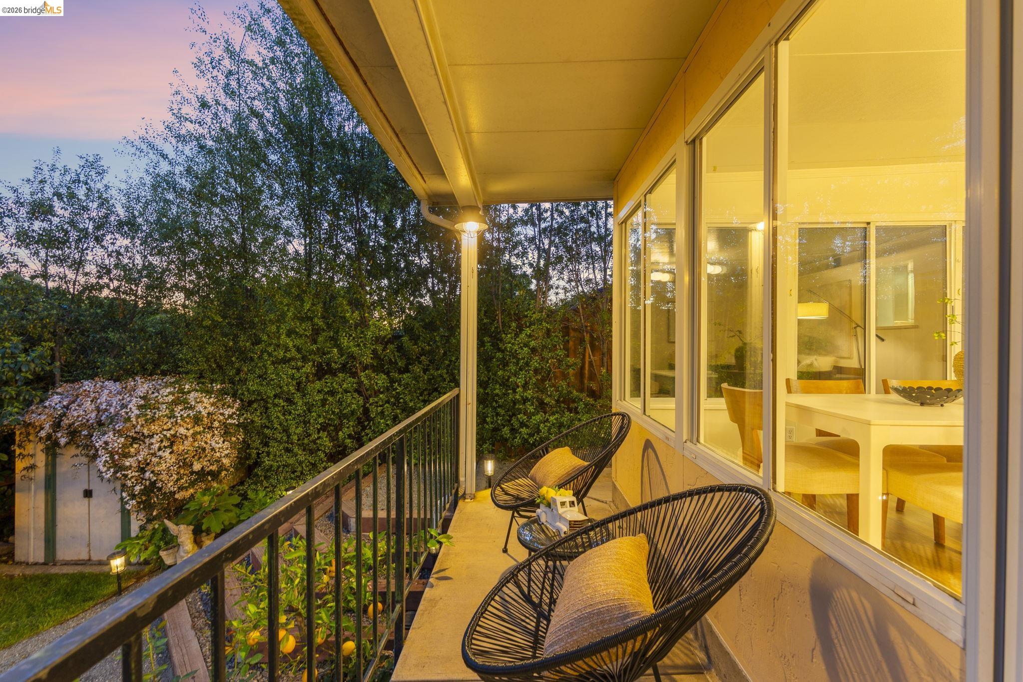 Detail Gallery Image 48 of 60 For 1665 Highland Blvd, Hayward,  CA 94542 - 5 Beds | 3 Baths