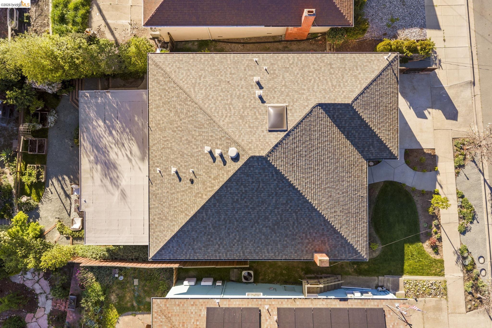 Detail Gallery Image 55 of 60 For 1665 Highland Blvd, Hayward,  CA 94542 - 5 Beds | 3 Baths