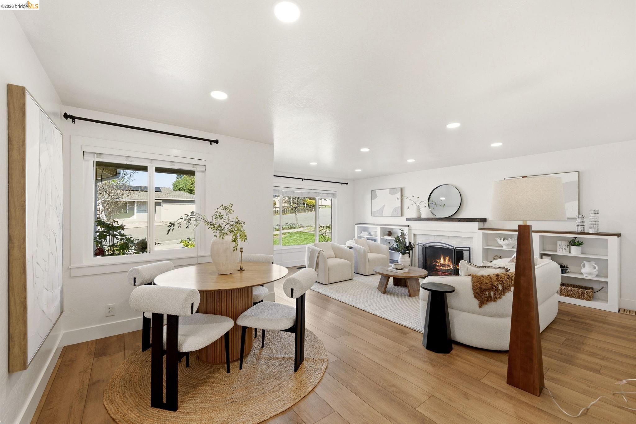 Detail Gallery Image 7 of 60 For 1665 Highland Blvd, Hayward,  CA 94542 - 5 Beds | 3 Baths