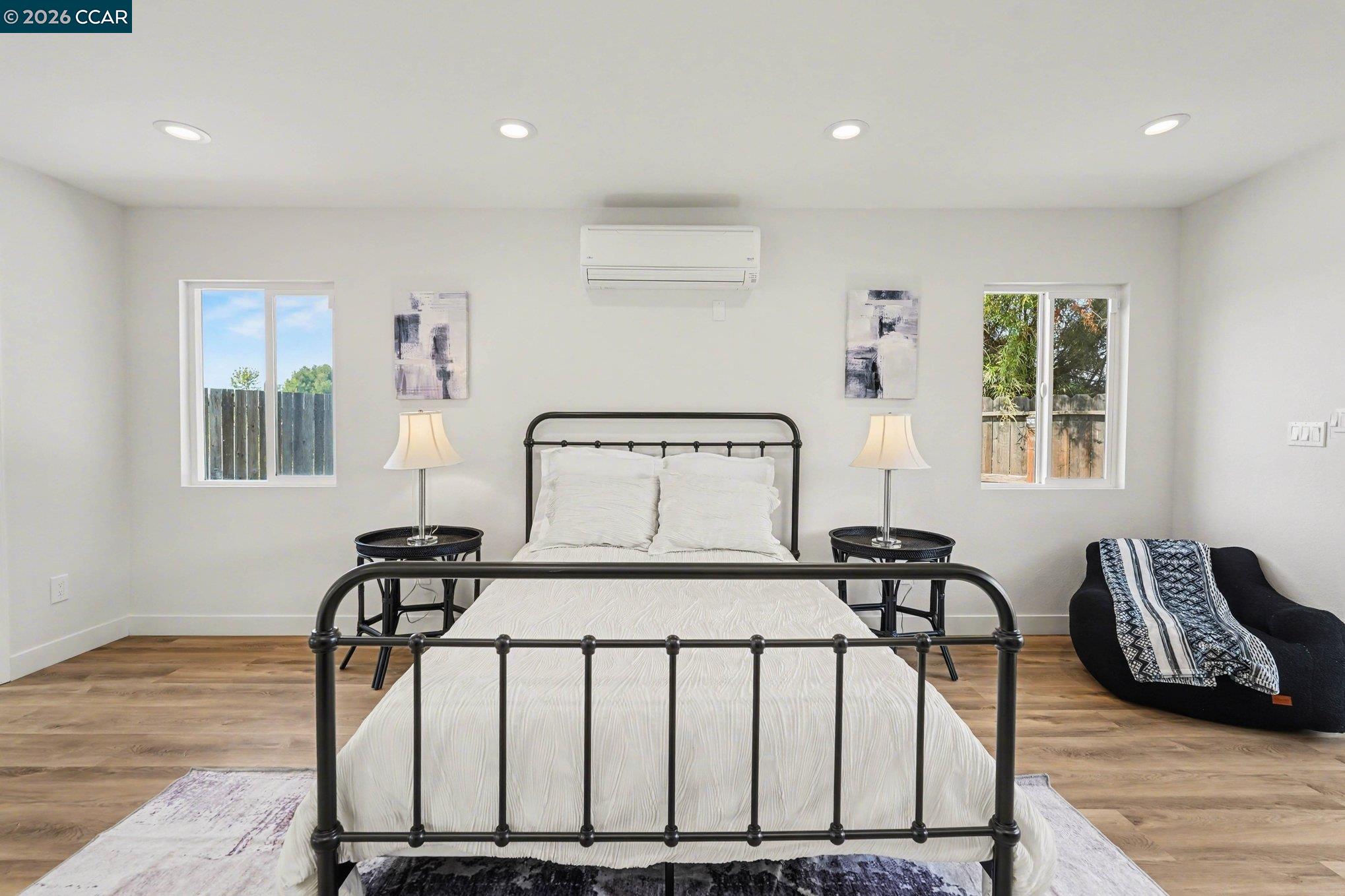 Detail Gallery Image 18 of 43 For 2921 Bluebell Cir, Antioch,  CA 94531 - 5 Beds | 3/1 Baths