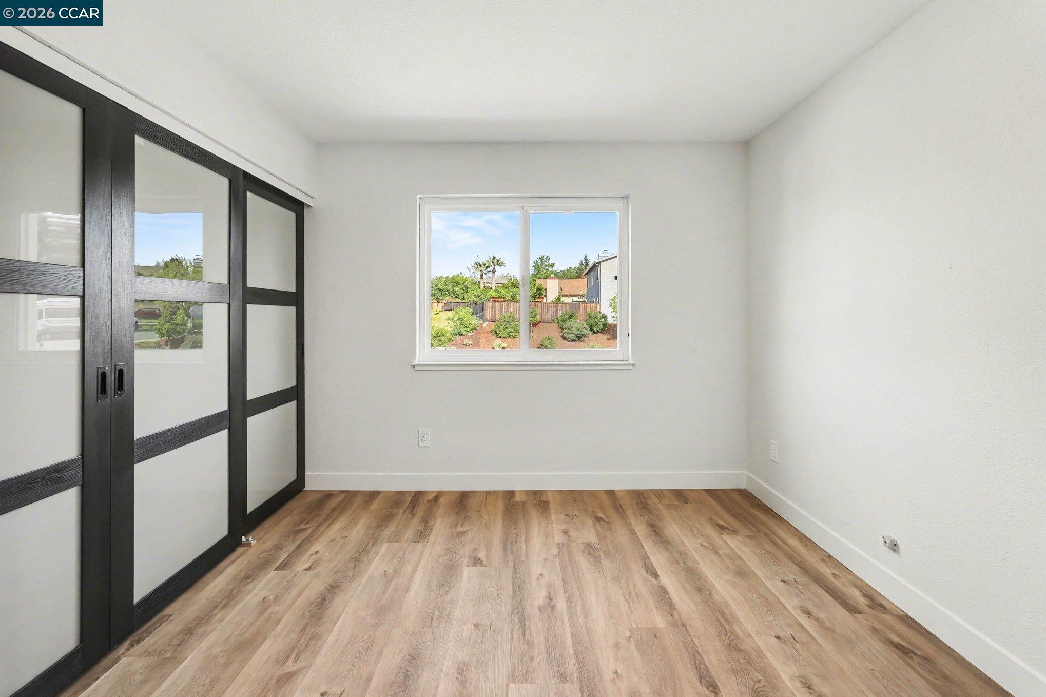 Detail Gallery Image 27 of 43 For 2921 Bluebell Cir, Antioch,  CA 94531 - 5 Beds | 3/1 Baths