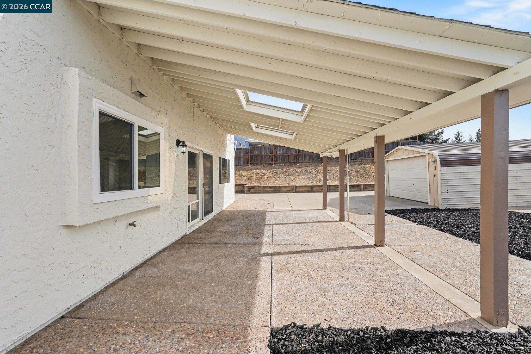 Detail Gallery Image 32 of 43 For 2921 Bluebell Cir, Antioch,  CA 94531 - 5 Beds | 3/1 Baths