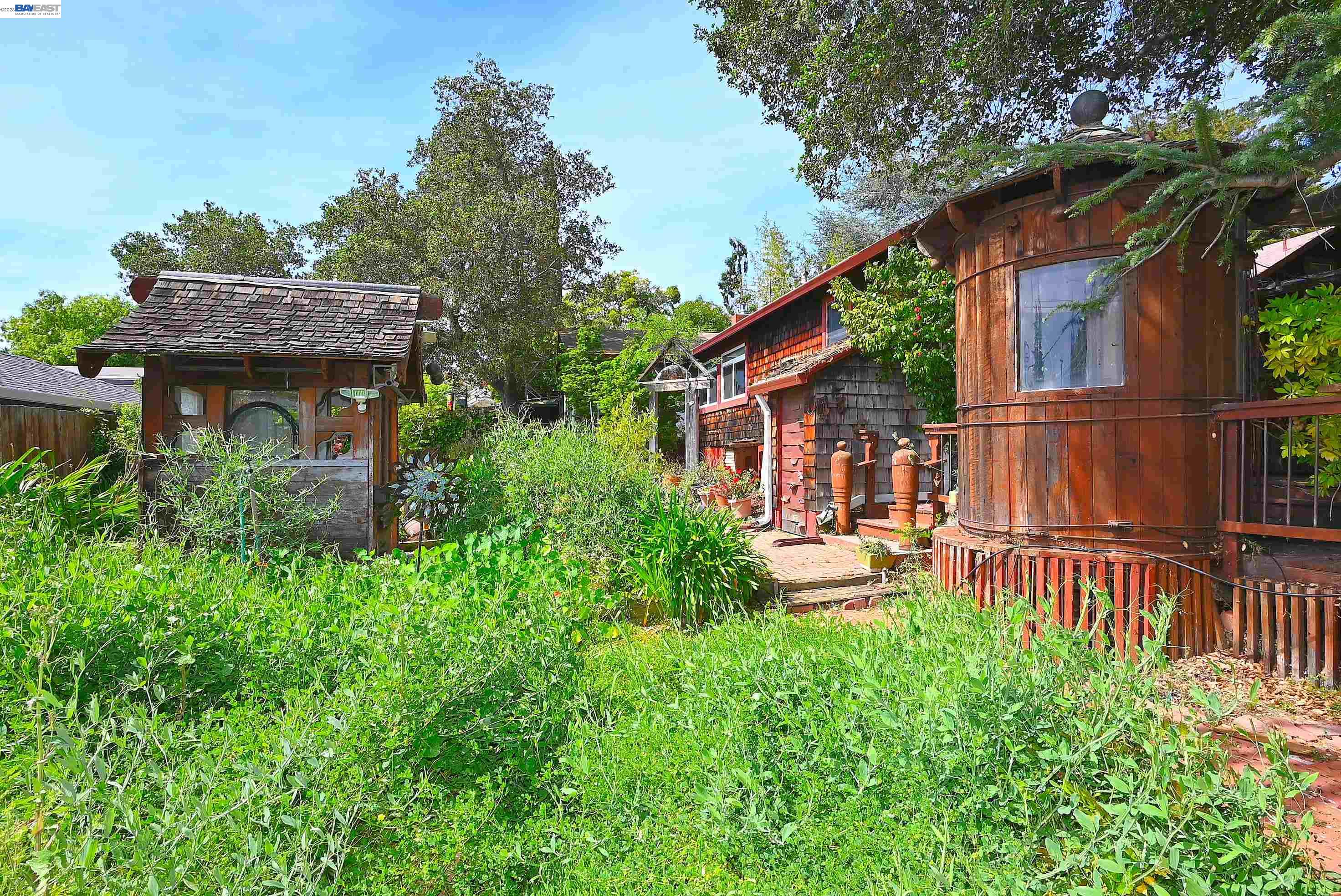 Detail Gallery Image 14 of 37 For 4199 Seven Hills Rd, Castro Valley,  CA 94546 - 2 Beds | 1 Baths