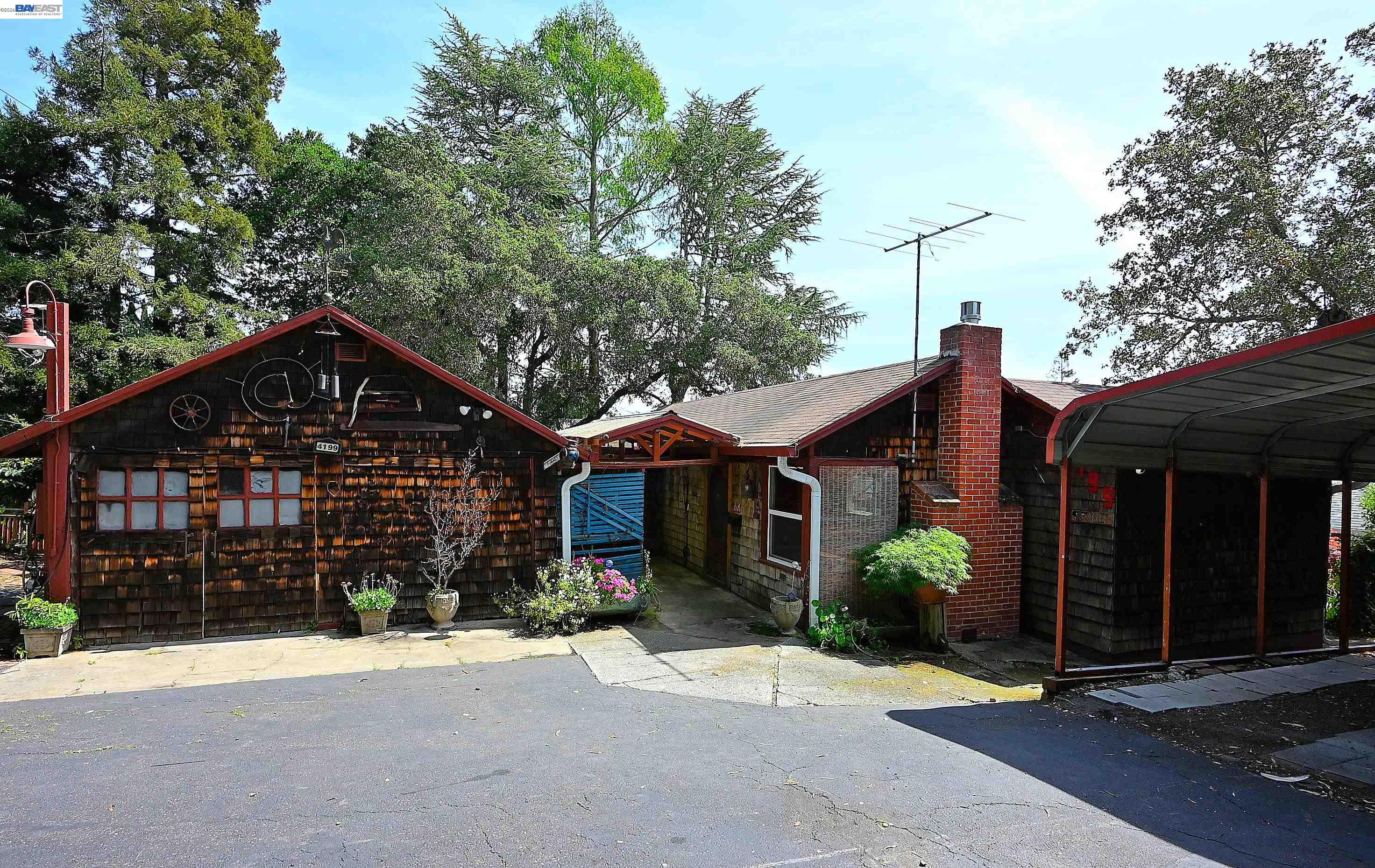 Detail Gallery Image 20 of 37 For 4199 Seven Hills Rd, Castro Valley,  CA 94546 - 2 Beds | 1 Baths