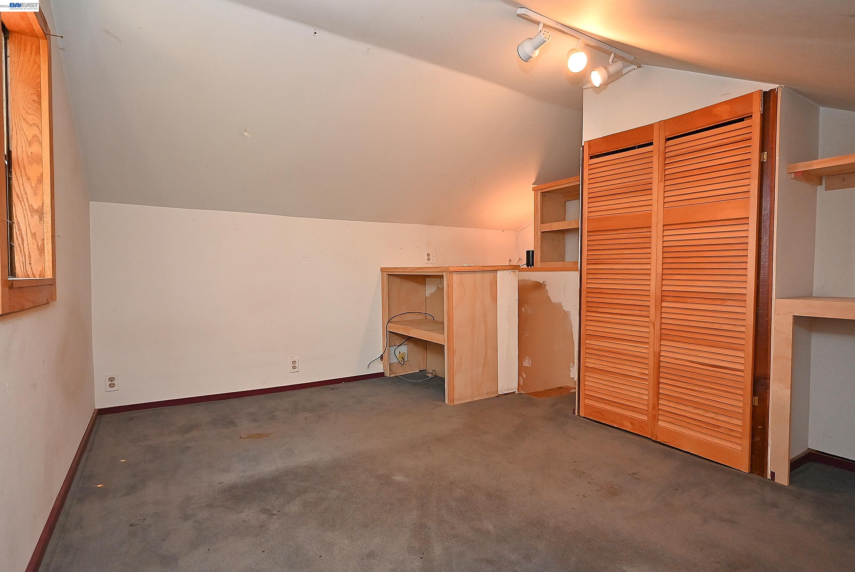 Detail Gallery Image 22 of 37 For 4199 Seven Hills Rd, Castro Valley,  CA 94546 - 2 Beds | 1 Baths