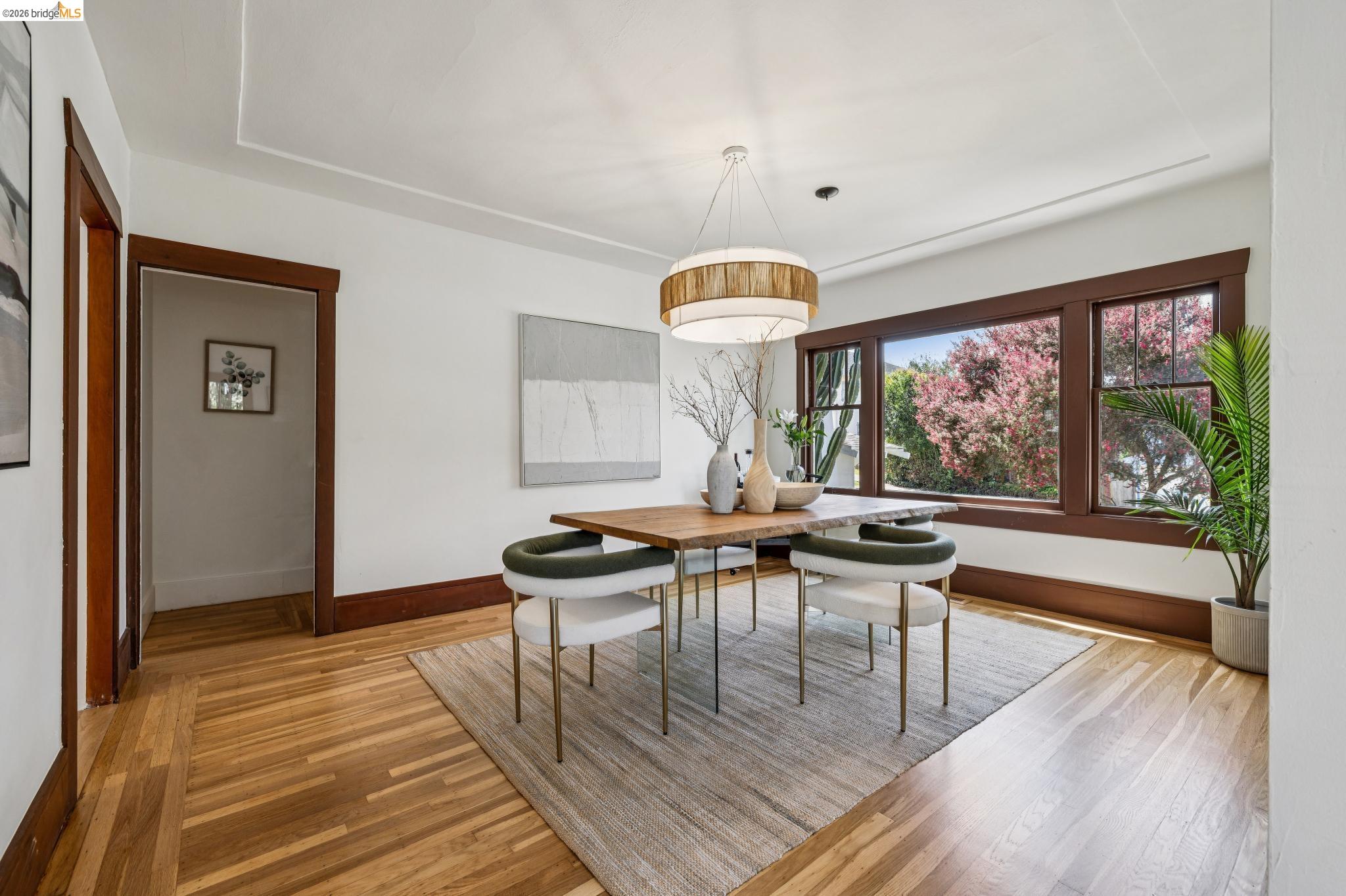 Detail Gallery Image 12 of 39 For 1200 El Centro Ave, Oakland,  CA 94602 - 2 Beds | 2 Baths