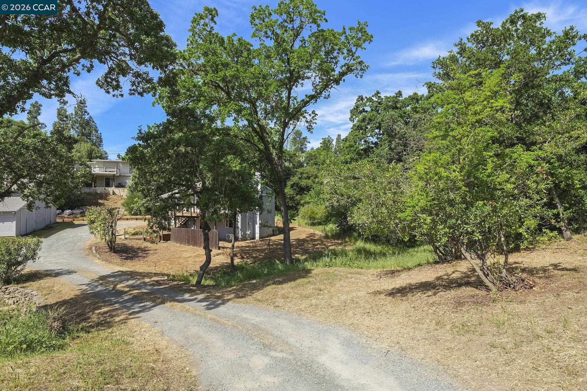 Detail Gallery Image 3 of 24 For 165 Topaz Ln, Pleasant Hill,  CA 94523 - 1 Beds | 1 Baths