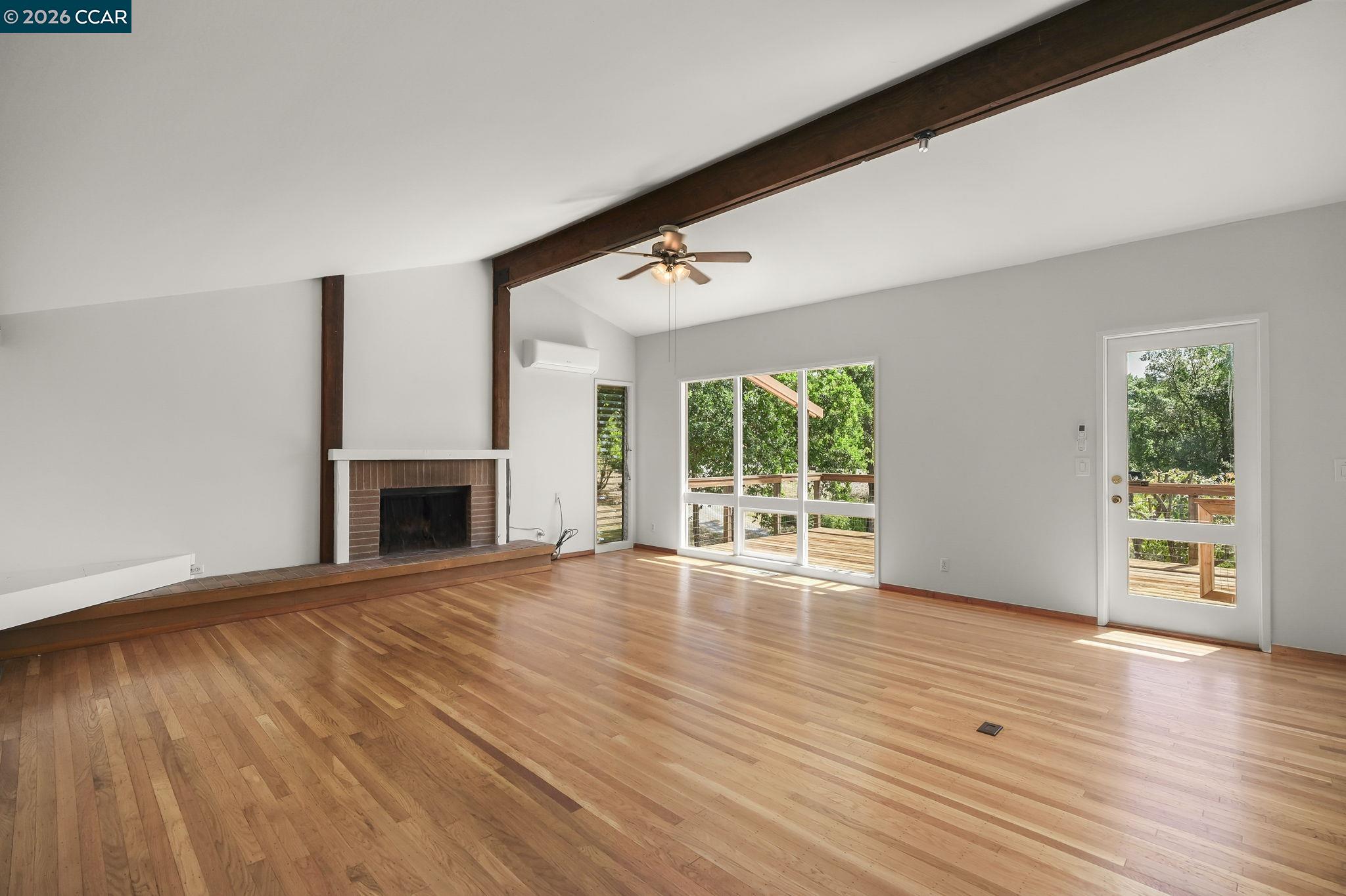 Detail Gallery Image 9 of 24 For 165 Topaz Ln, Pleasant Hill,  CA 94523 - 1 Beds | 1 Baths