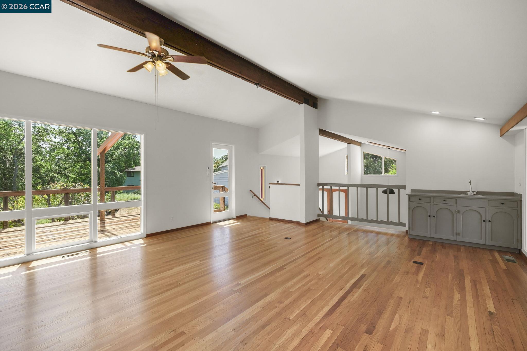 Detail Gallery Image 10 of 24 For 165 Topaz Ln, Pleasant Hill,  CA 94523 - 1 Beds | 1 Baths