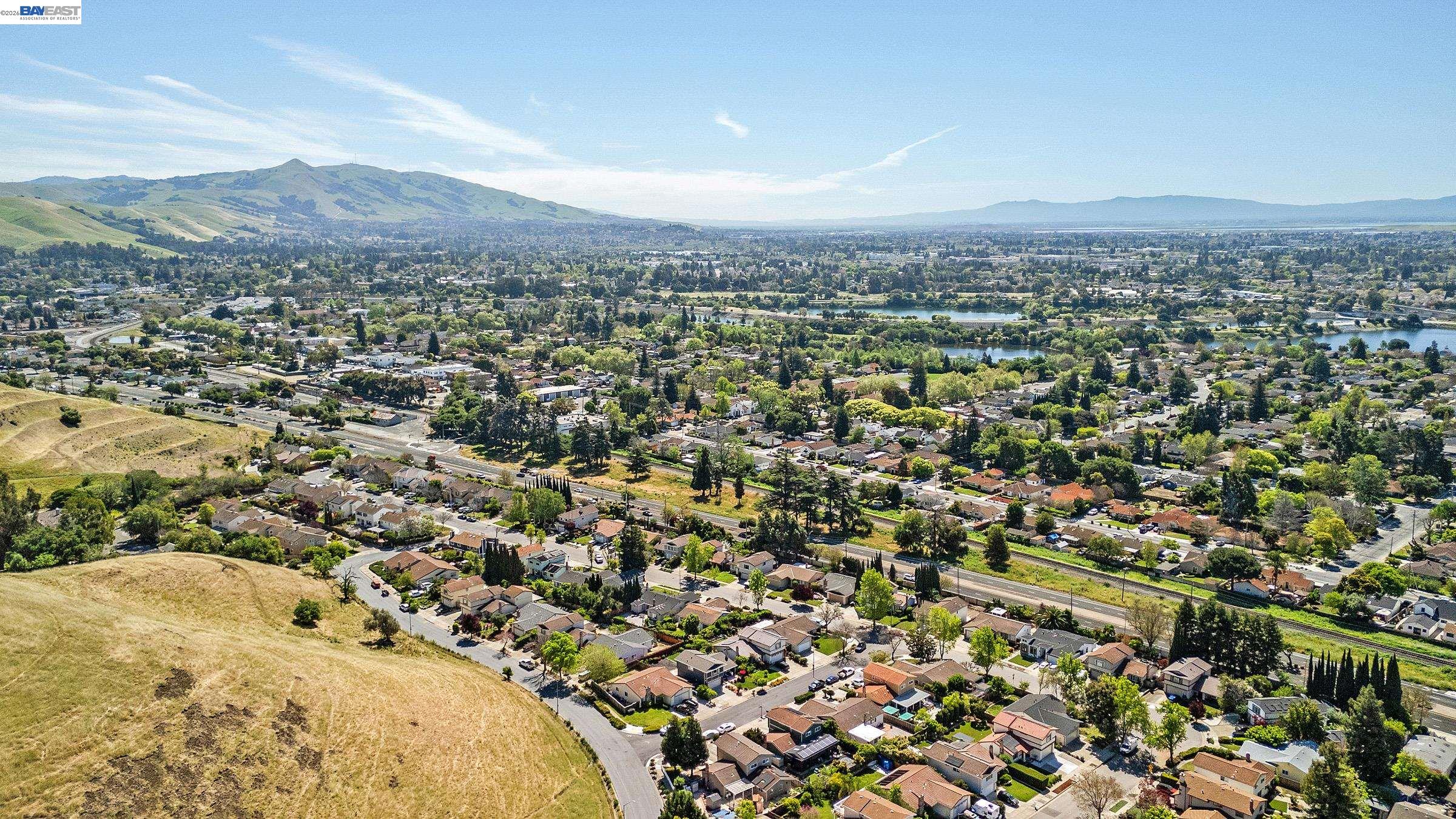 Detail Gallery Image 40 of 45 For 77 Barnes Ln, Fremont,  CA 94536 - 4 Beds | 2/1 Baths