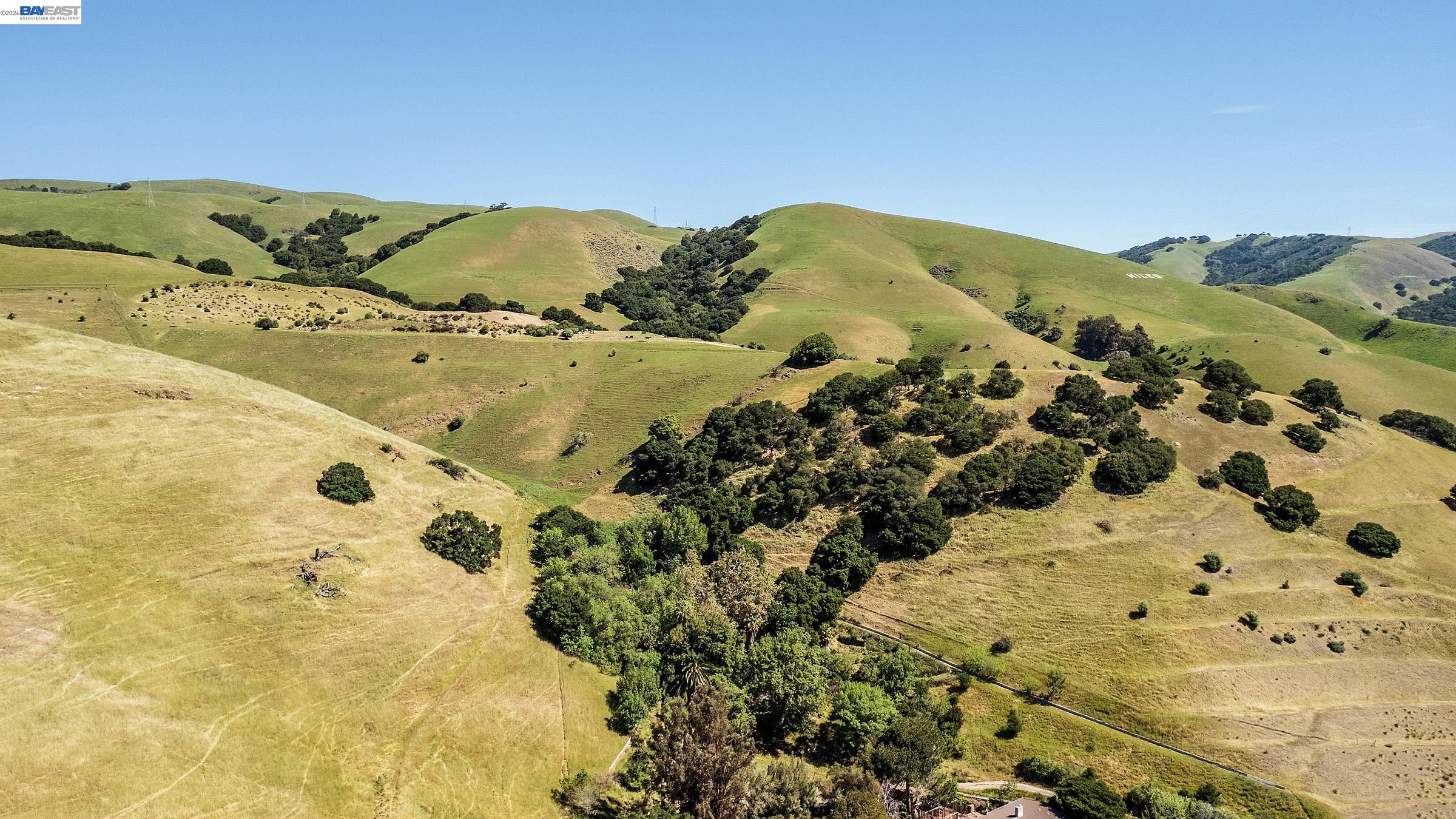 Detail Gallery Image 41 of 45 For 77 Barnes Ln, Fremont,  CA 94536 - 4 Beds | 2/1 Baths