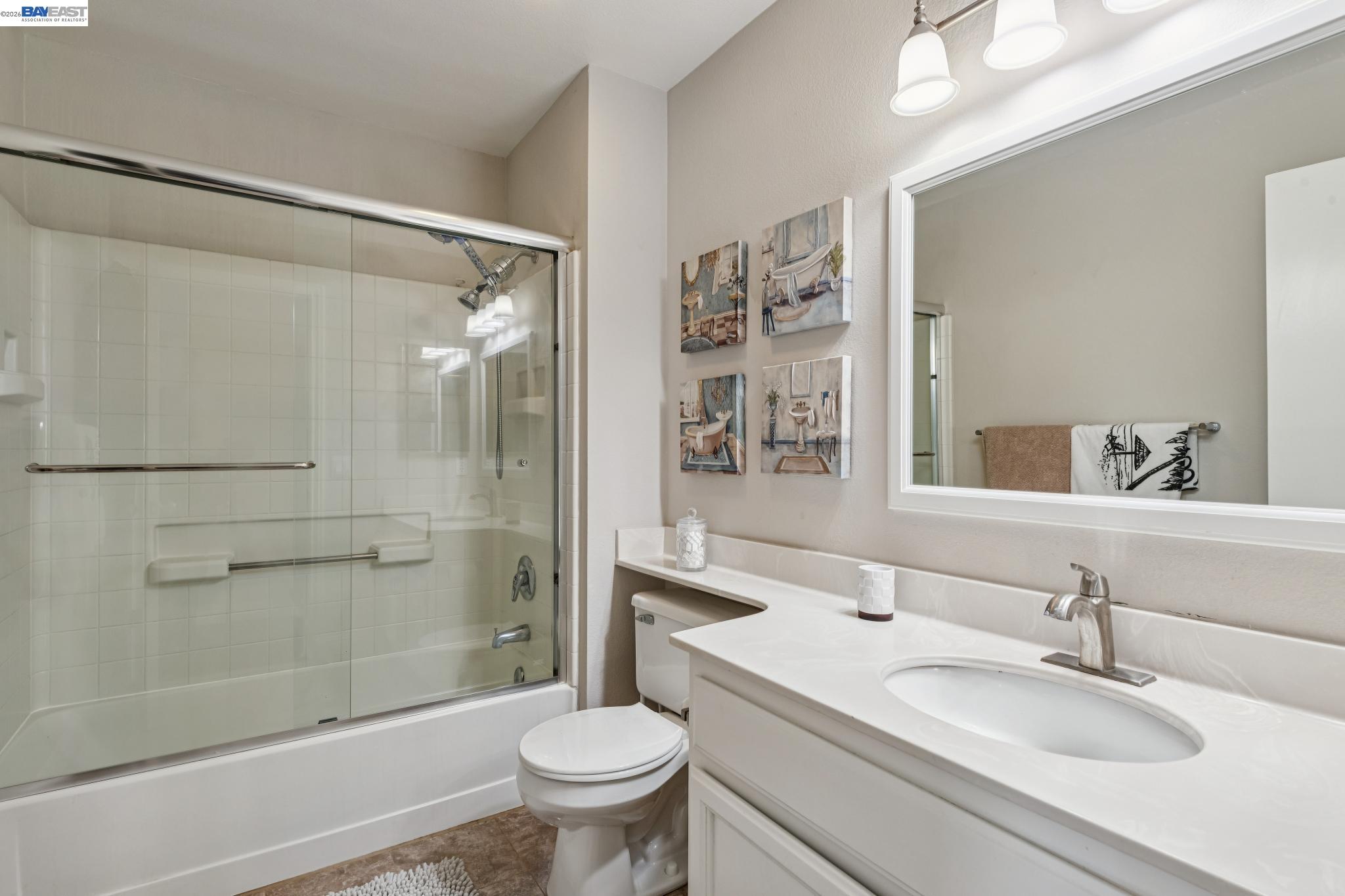 Detail Gallery Image 27 of 37 For 35 Britt Ct, Alameda,  CA 94502 - 3 Beds | 2/1 Baths
