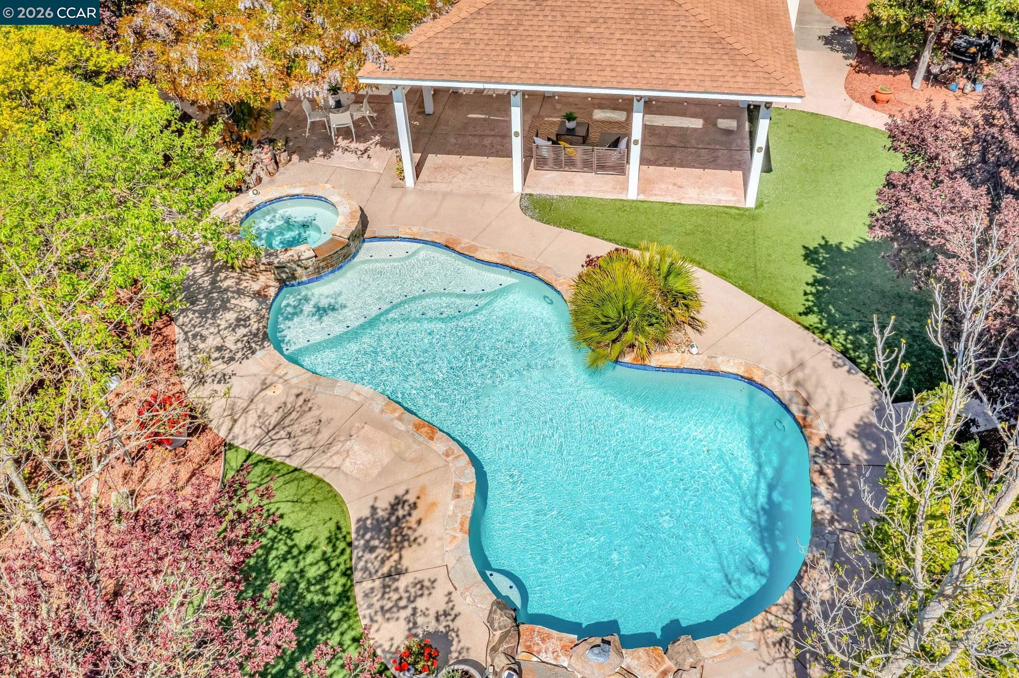 Detail Gallery Image 4 of 60 For 17 Pine Valley Place, San Ramon,  CA 94583-9118 - 5 Beds | 3/1 Baths