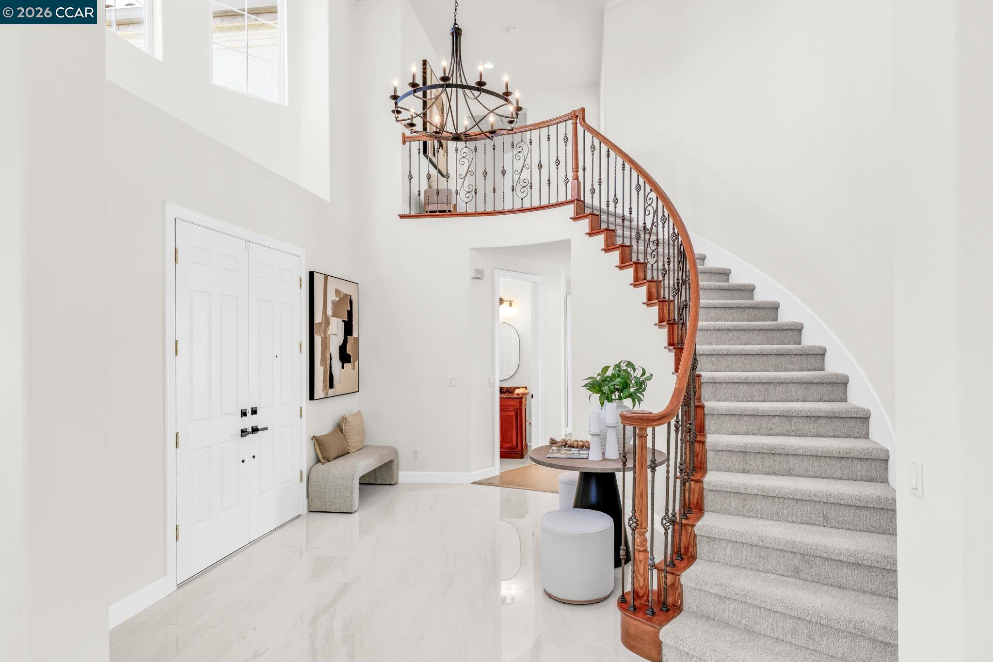 Detail Gallery Image 6 of 60 For 17 Pine Valley Place, San Ramon,  CA 94583-9118 - 5 Beds | 3/1 Baths