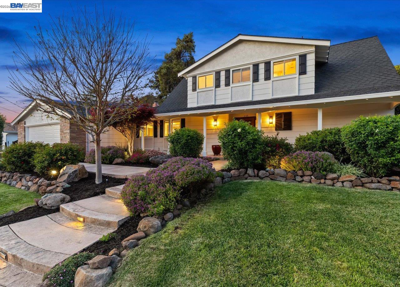 Detail Gallery Image 5 of 60 For 147 Winged Foot Pl, San Ramon,  CA 94583 - 4 Beds | 3 Baths