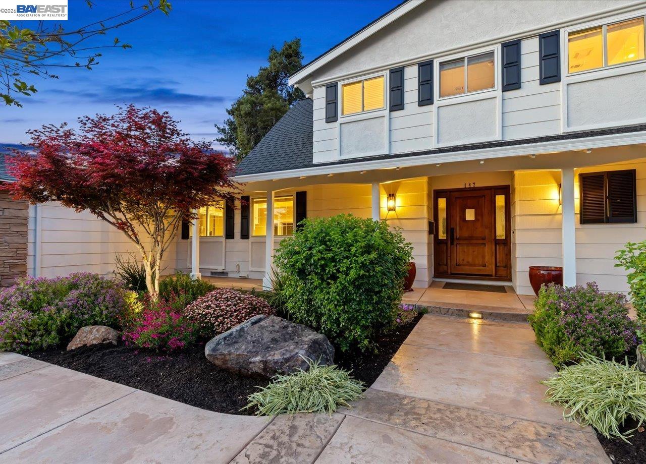 Detail Gallery Image 6 of 60 For 147 Winged Foot Pl, San Ramon,  CA 94583 - 4 Beds | 3 Baths