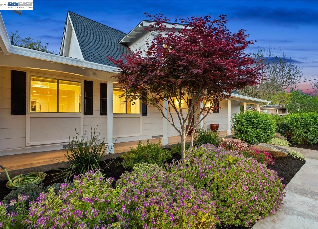 Detail Gallery Image 7 of 60 For 147 Winged Foot Pl, San Ramon,  CA 94583 - 4 Beds | 3 Baths