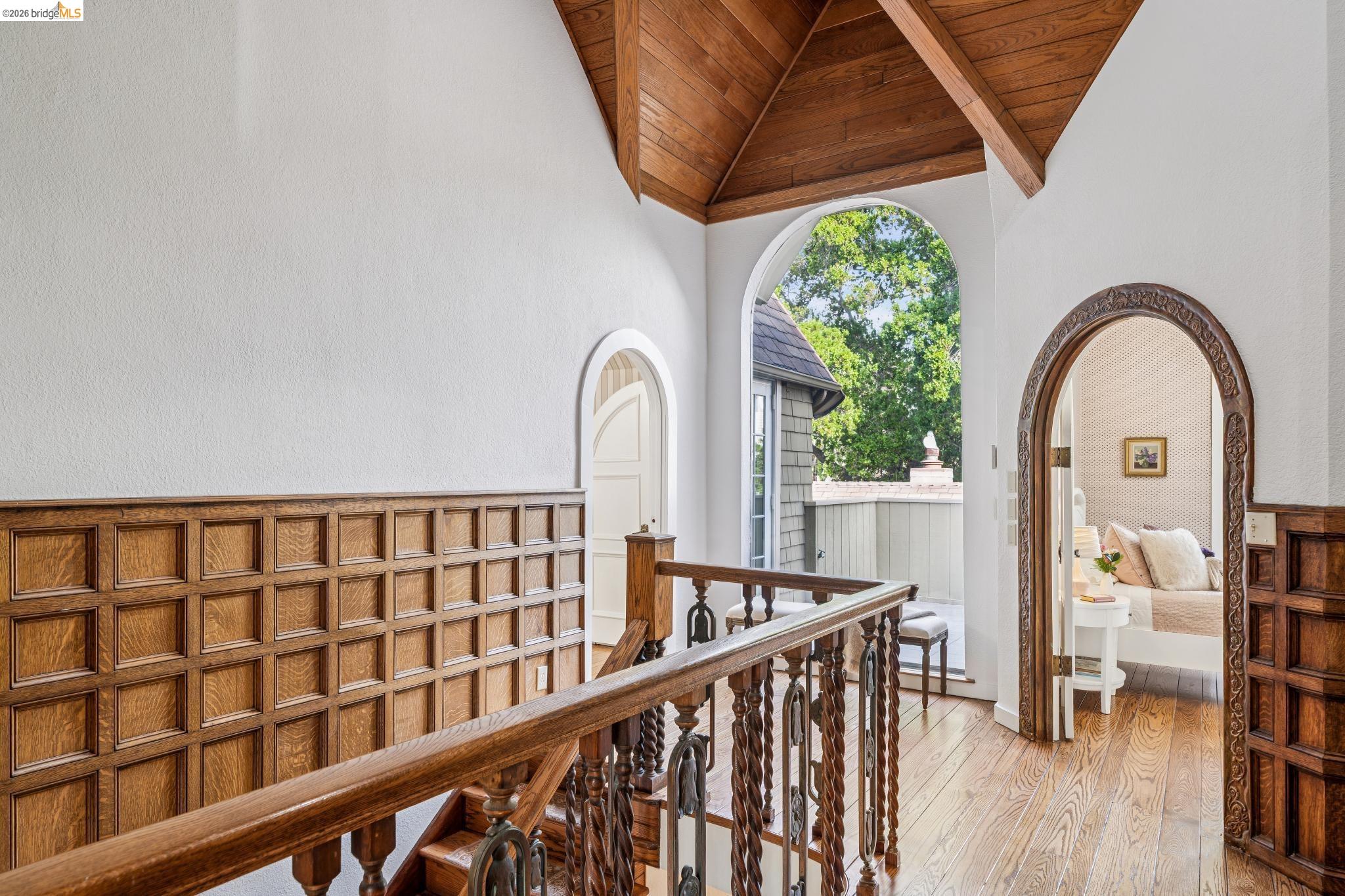 Detail Gallery Image 38 of 60 For 824 Paru St, Alameda,  CA 94501 - 5 Beds | 3/1 Baths