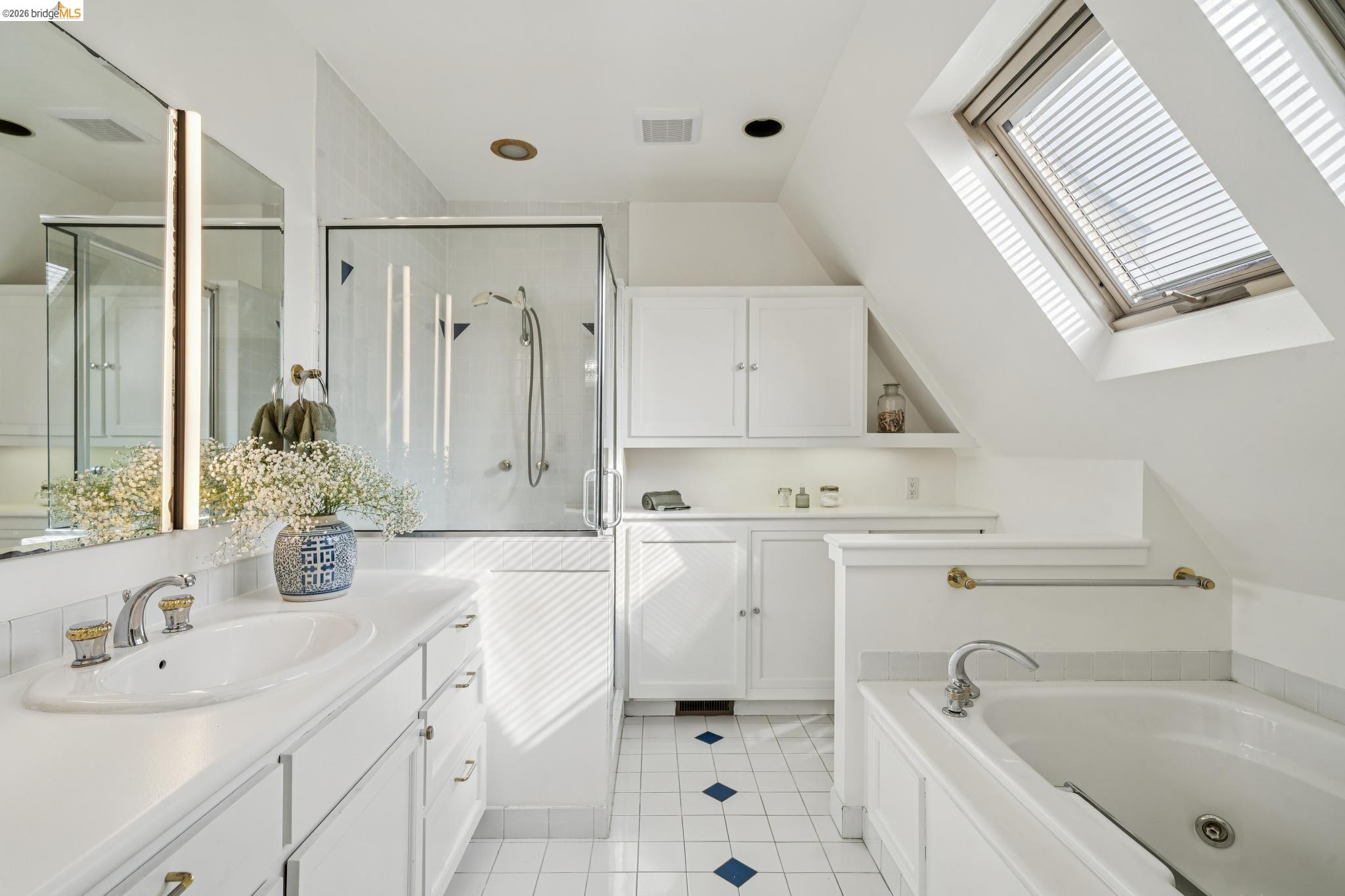 Detail Gallery Image 43 of 60 For 824 Paru St, Alameda,  CA 94501 - 5 Beds | 3/1 Baths