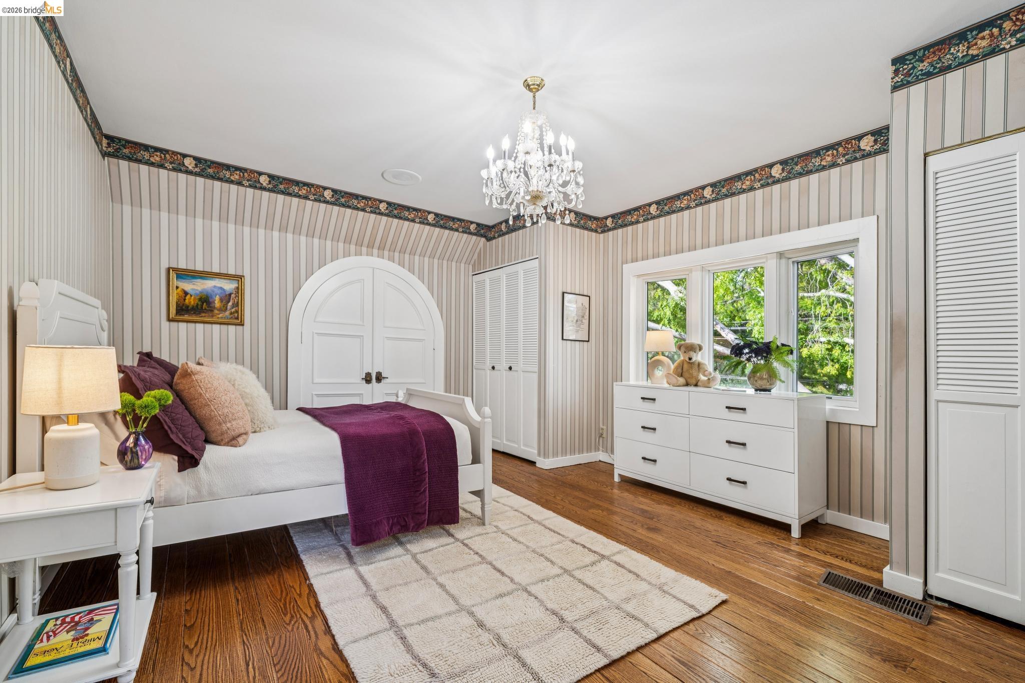 Detail Gallery Image 44 of 60 For 824 Paru St, Alameda,  CA 94501 - 5 Beds | 3/1 Baths