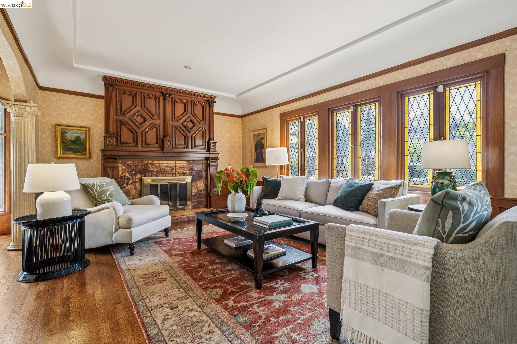 Detail Gallery Image 10 of 60 For 824 Paru St, Alameda,  CA 94501 - 5 Beds | 3/1 Baths