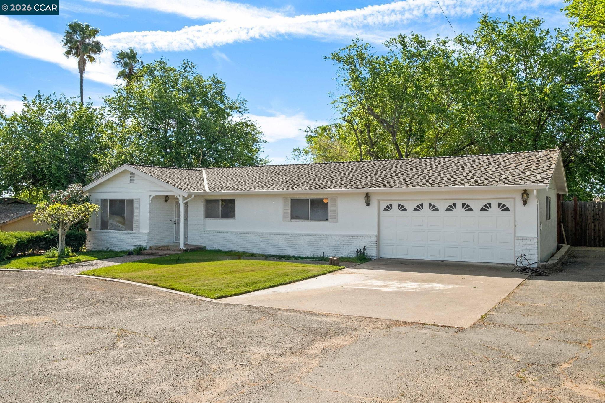 Detail Gallery Image 2 of 46 For 401 De Fremery, Brentwood,  CA 94513 - 3 Beds | 2 Baths