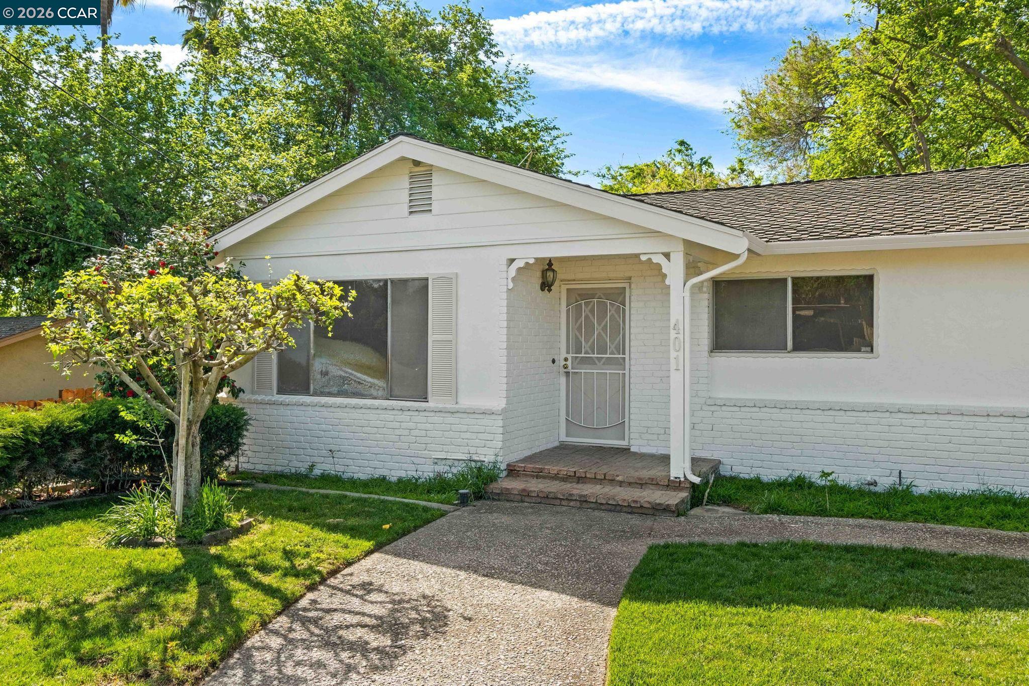 Detail Gallery Image 3 of 46 For 401 De Fremery, Brentwood,  CA 94513 - 3 Beds | 2 Baths