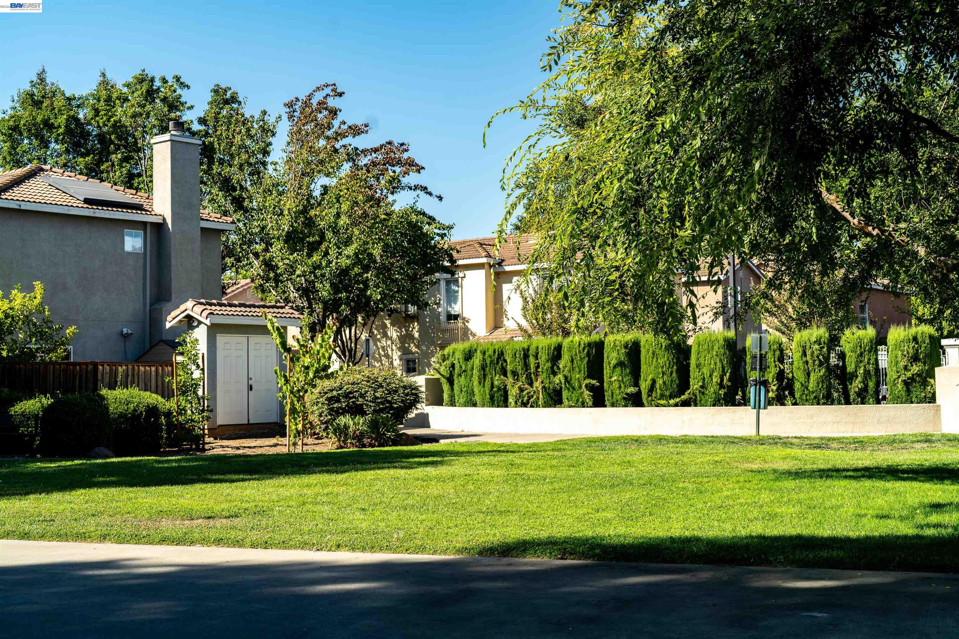 Detail Gallery Image 14 of 17 For 1028 Montoya Ter, Union City,  CA 94587 - 3 Beds | 2/1 Baths