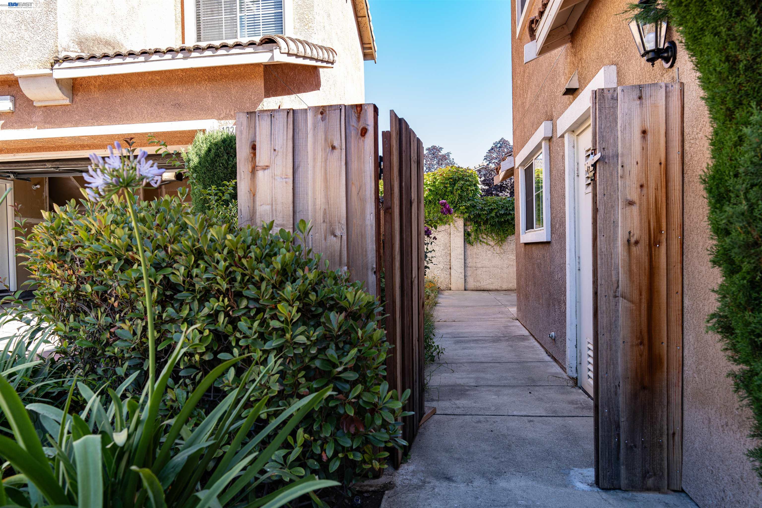 Detail Gallery Image 17 of 17 For 1028 Montoya Ter, Union City,  CA 94587 - 3 Beds | 2/1 Baths