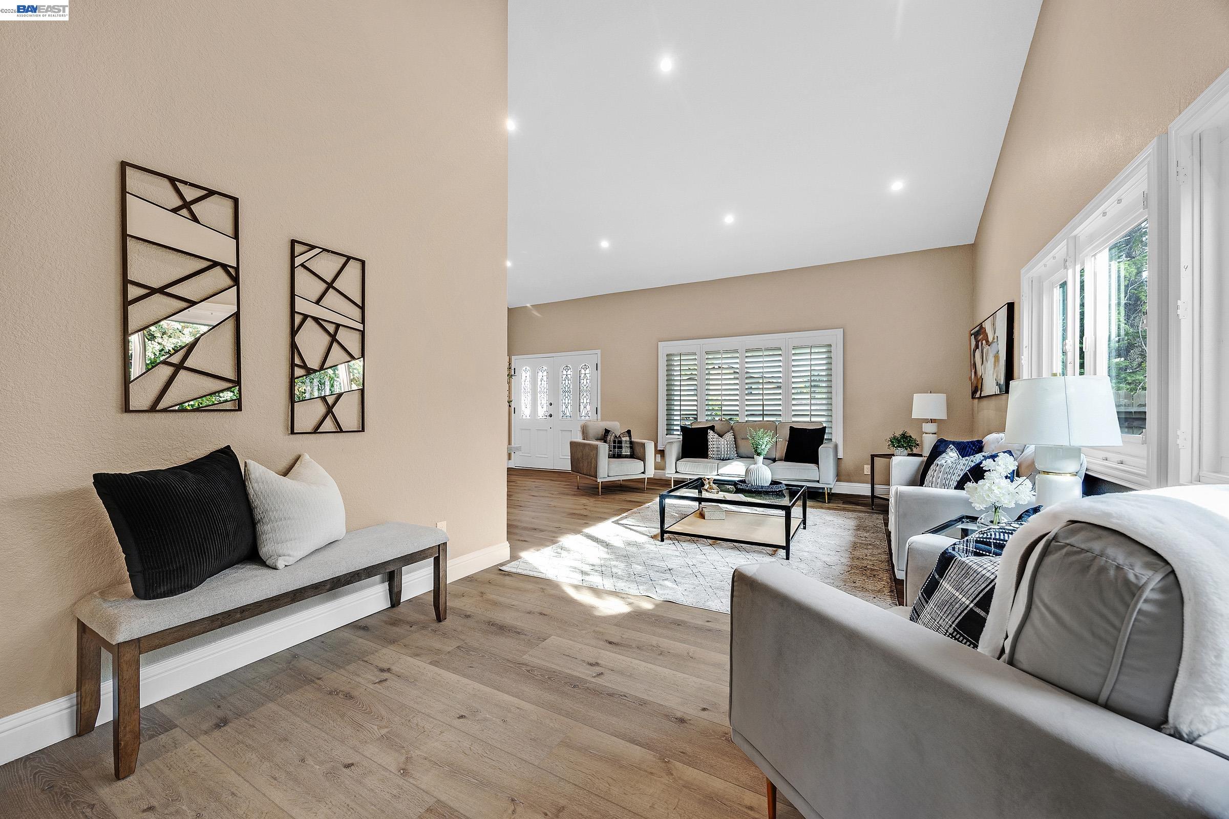 Detail Gallery Image 18 of 60 For 186 Mt Wilson Way, Clayton,  CA 94517 - 4 Beds | 2 Baths