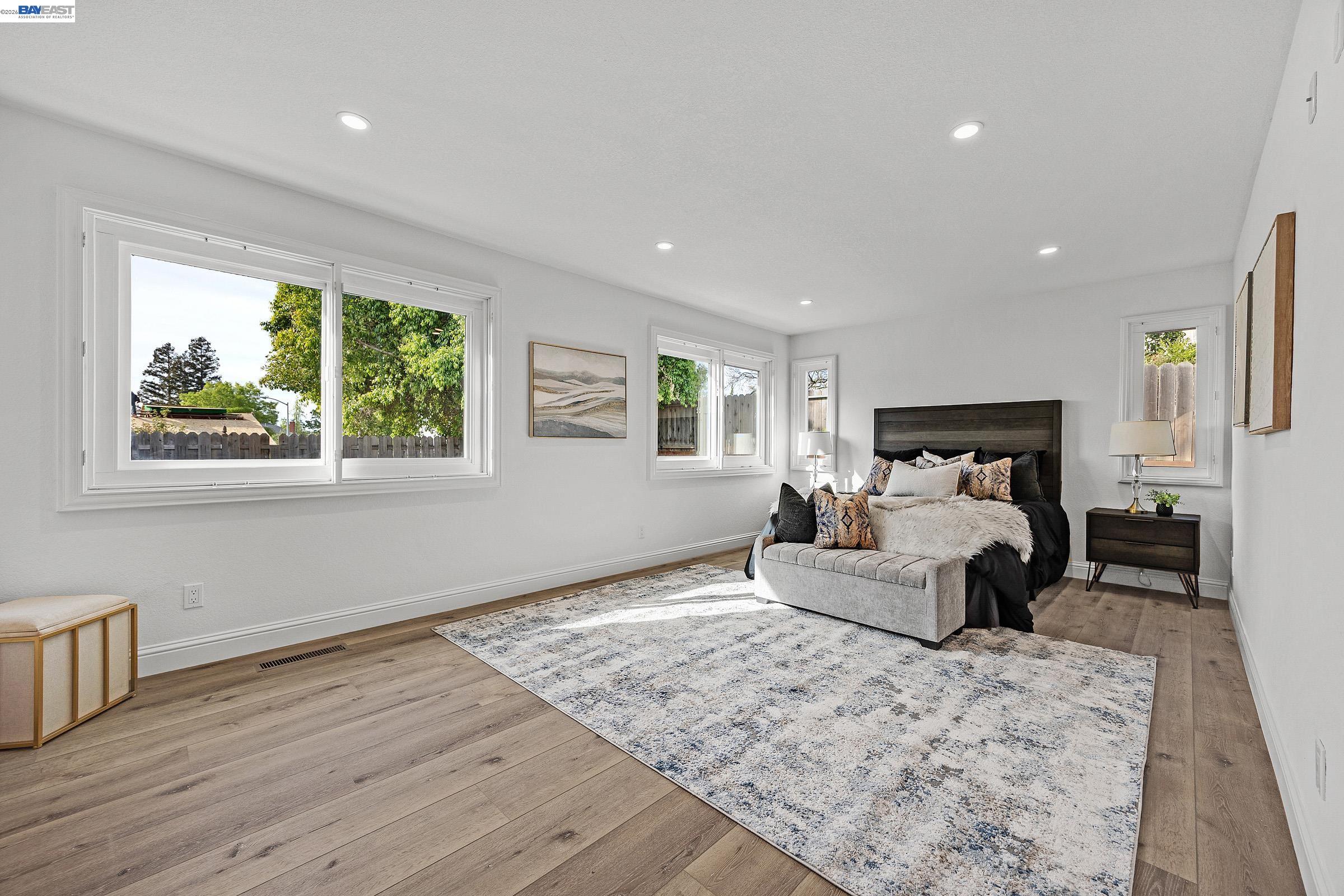 Detail Gallery Image 29 of 60 For 186 Mt Wilson Way, Clayton,  CA 94517 - 4 Beds | 2 Baths