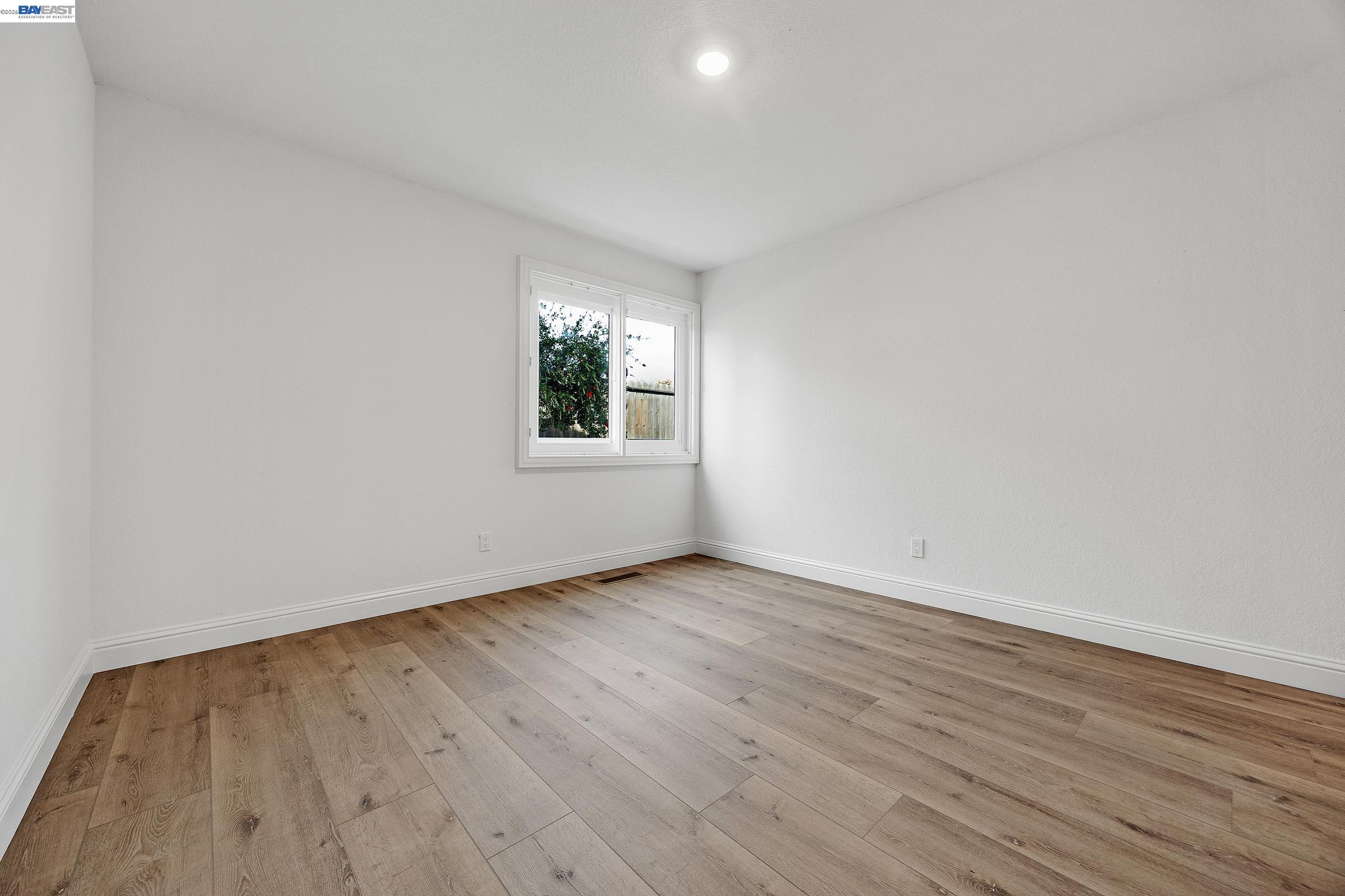 Detail Gallery Image 43 of 60 For 186 Mt Wilson Way, Clayton,  CA 94517 - 4 Beds | 2 Baths