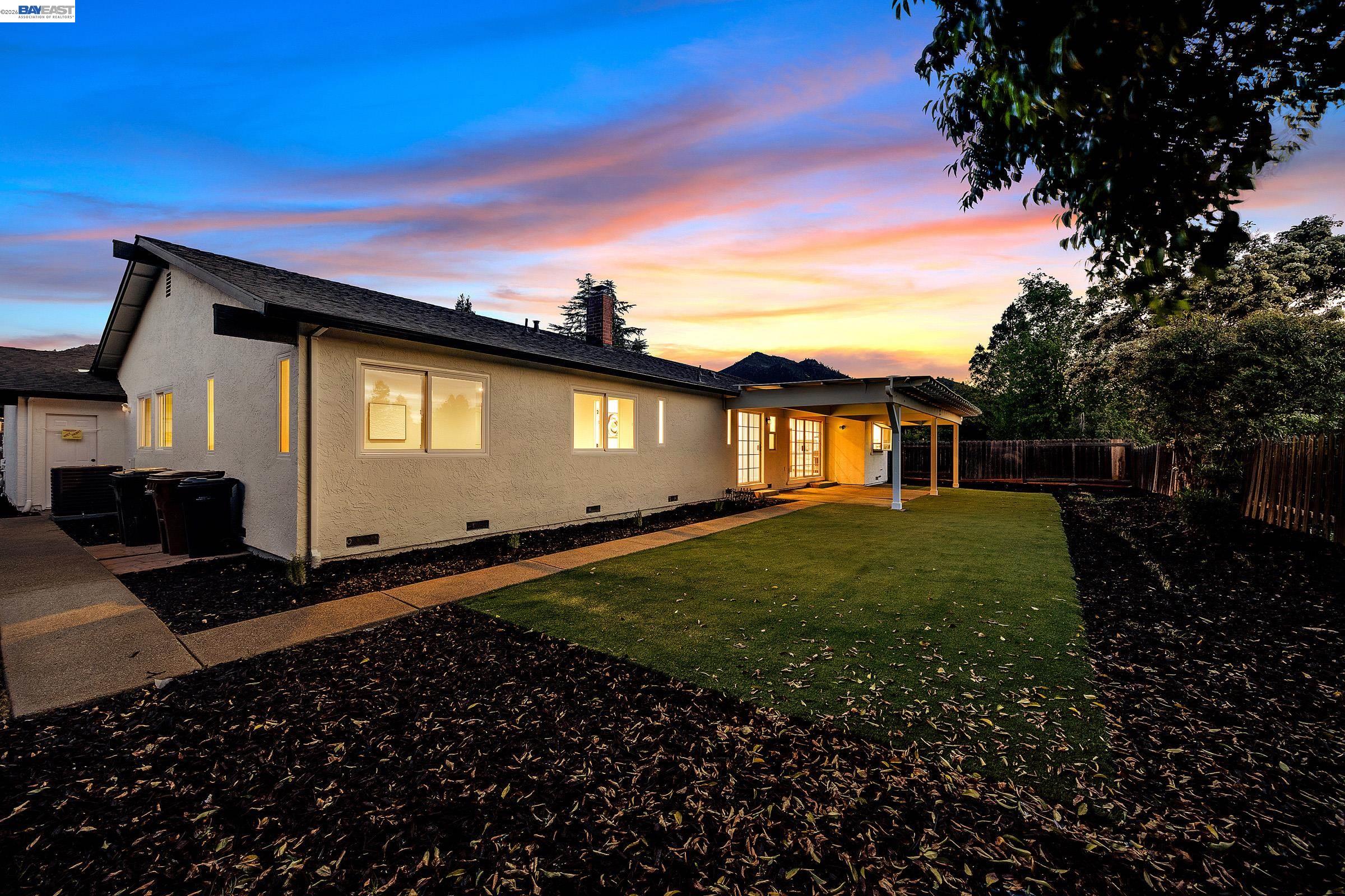 Detail Gallery Image 44 of 60 For 186 Mt Wilson Way, Clayton,  CA 94517 - 4 Beds | 2 Baths