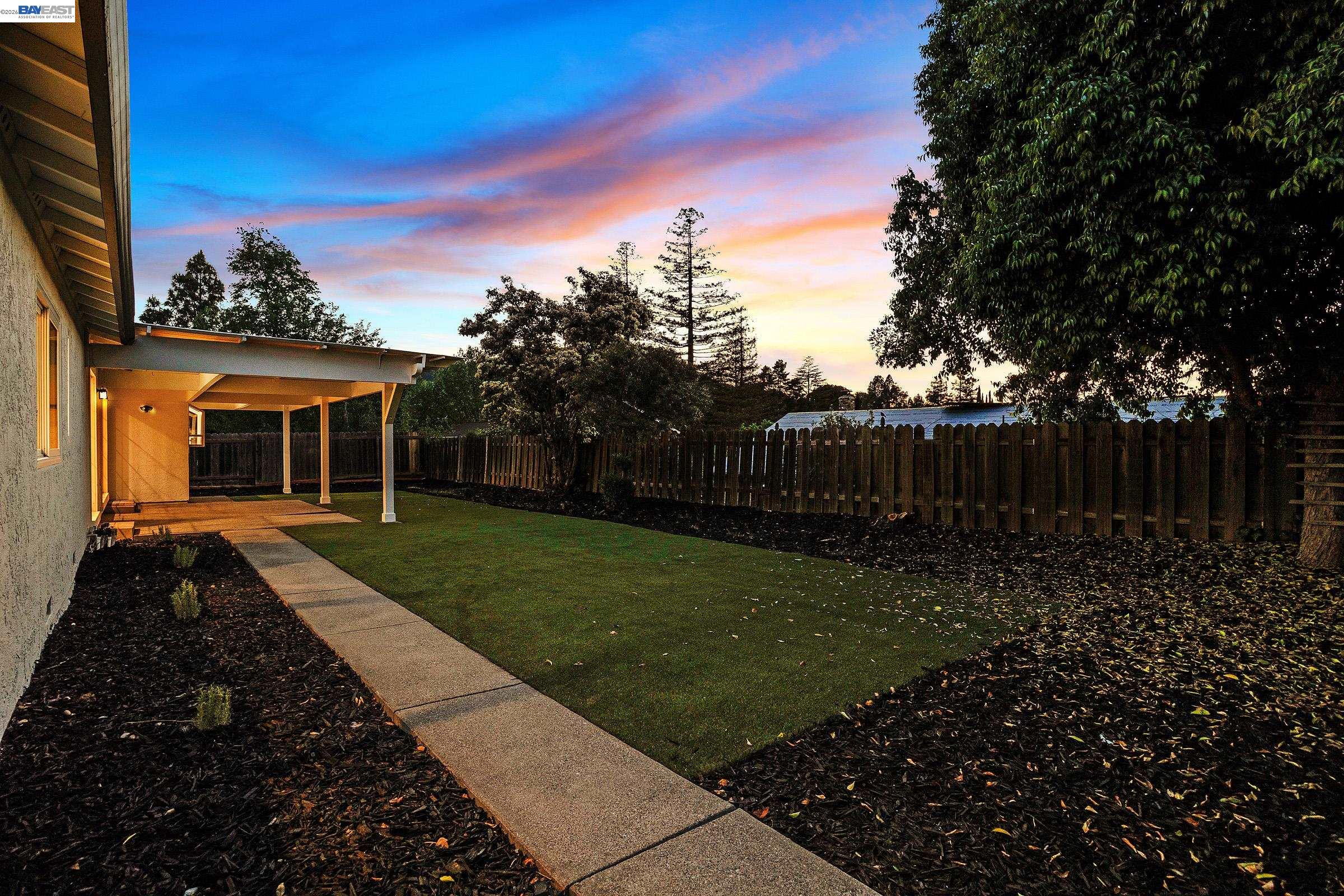 Detail Gallery Image 52 of 60 For 186 Mt Wilson Way, Clayton,  CA 94517 - 4 Beds | 2 Baths