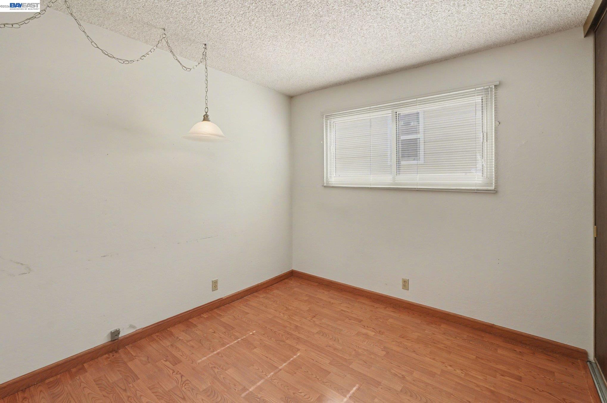 Detail Gallery Image 17 of 27 For 721 Gellert Blvd, Daly City,  CA 94015 - 3 Beds | 2 Baths