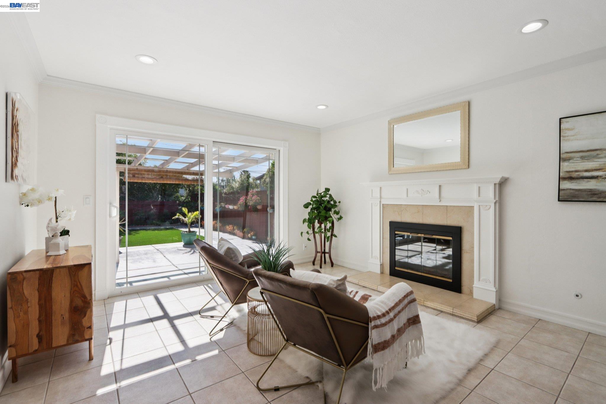 Detail Gallery Image 10 of 60 For 42447 Paseo Padre Pkwy, Fremont,  CA 94539 - 4 Beds | 2 Baths